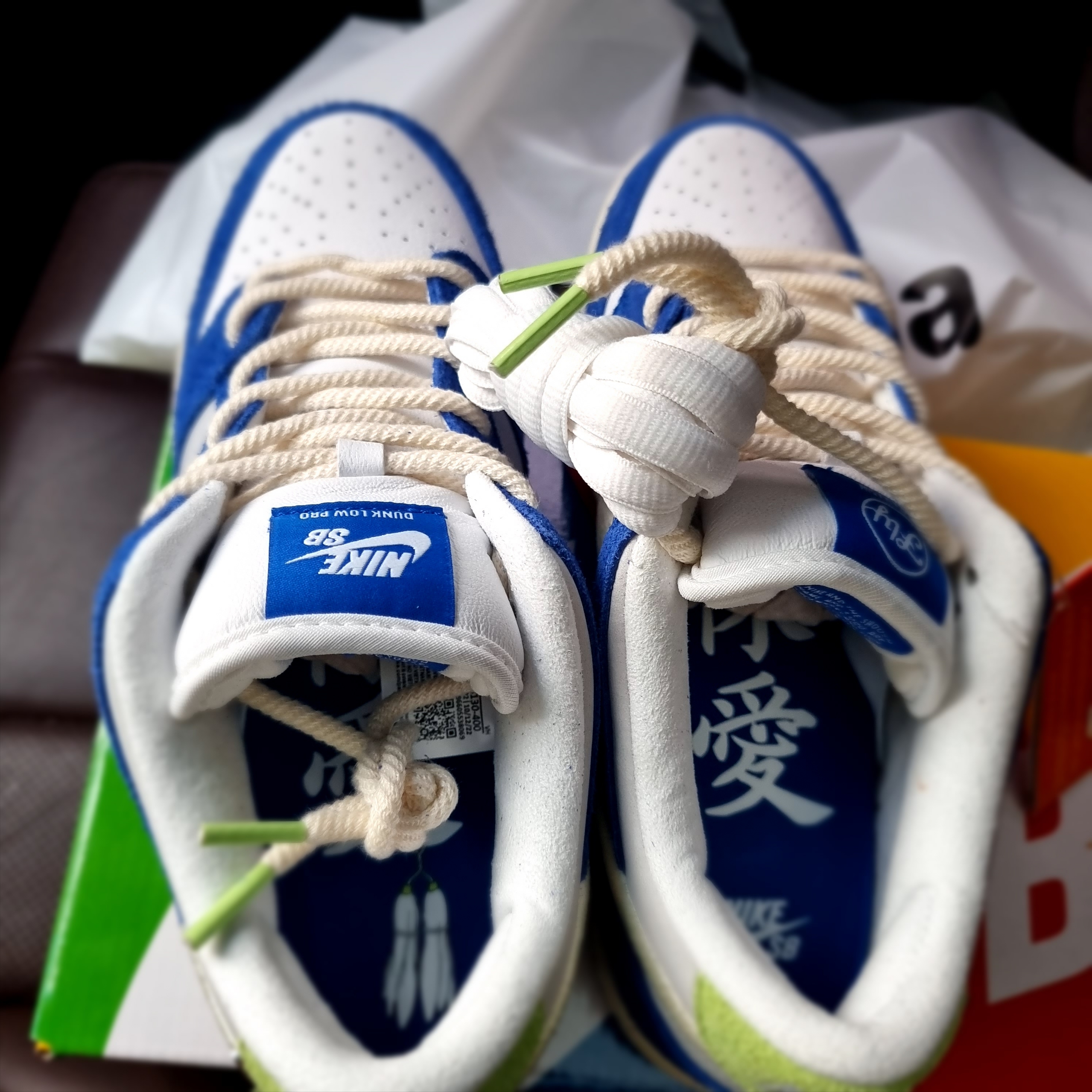 Nike x Fly Streetwear SB Dunk Low Pro Gardenia 착용 스타일 - 5