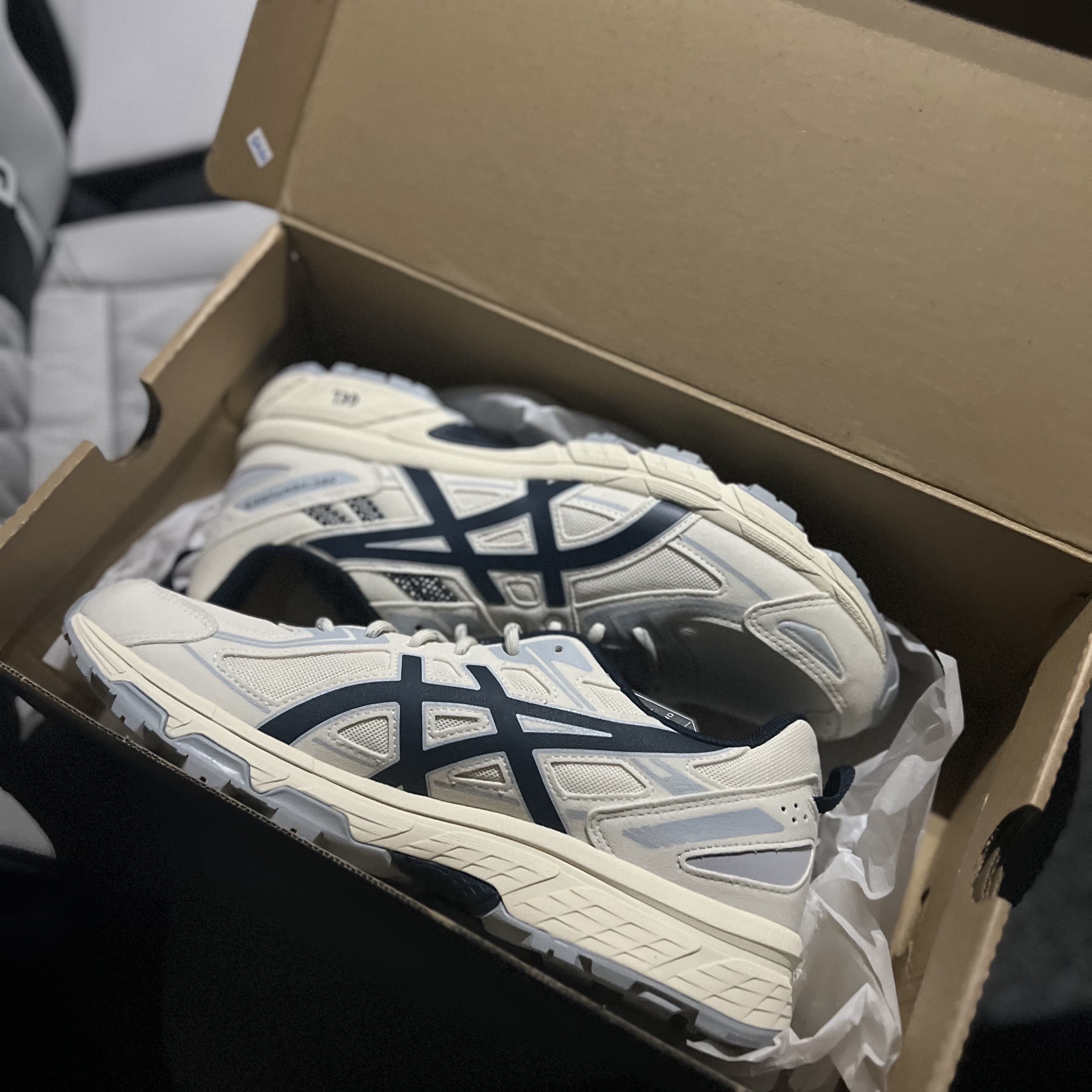 Asics Gel-Venture 6 SPS Birch French Blue 착용 스타일