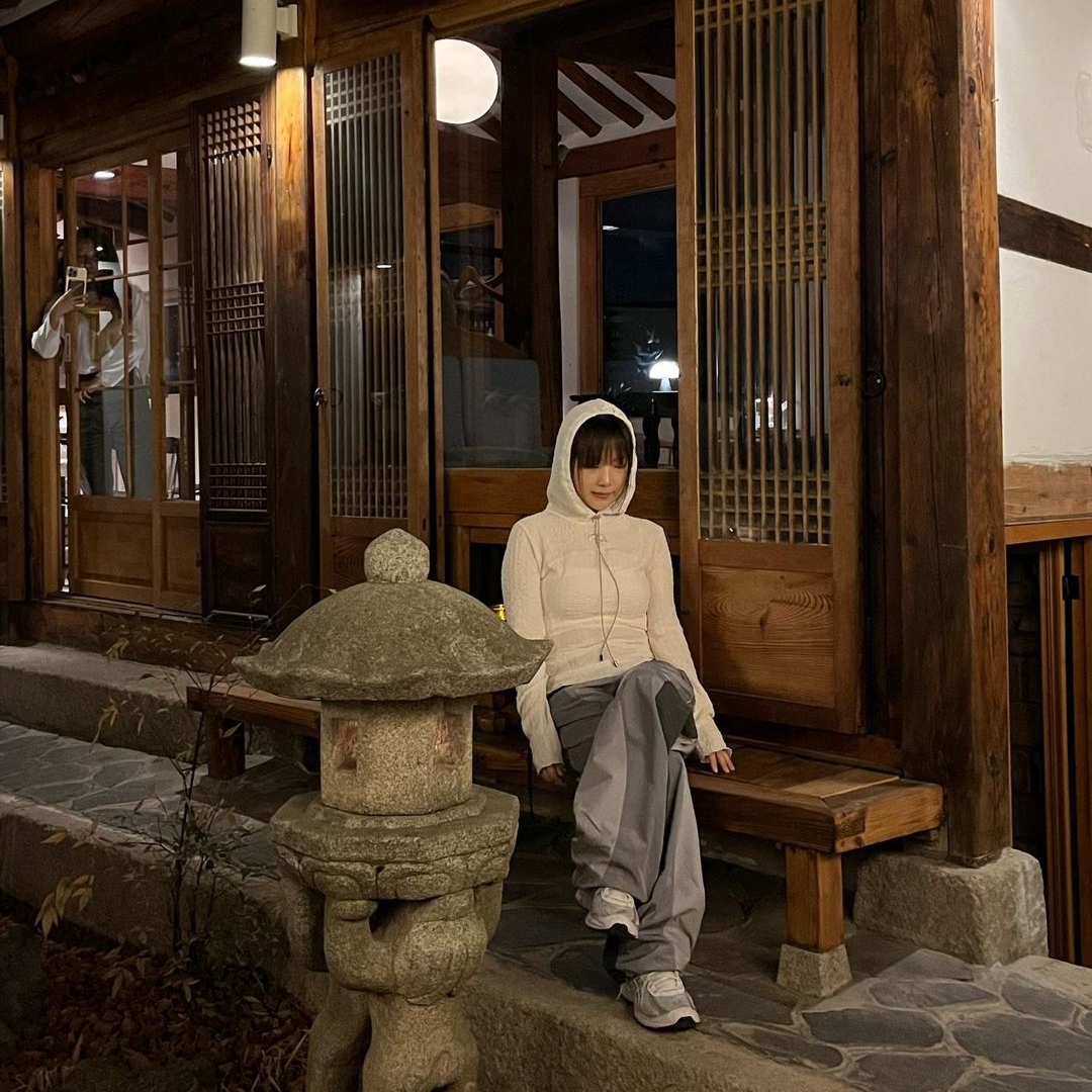 Art Of Field Three Colourway Slit Belt Pants Light Gray 착용 스타일 - 2