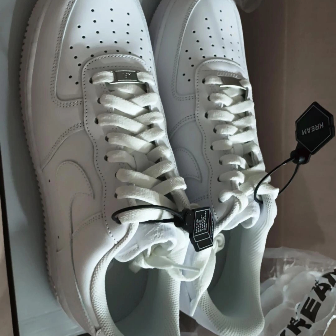 Nike Air Force 1 '07 Low White 착용 스타일