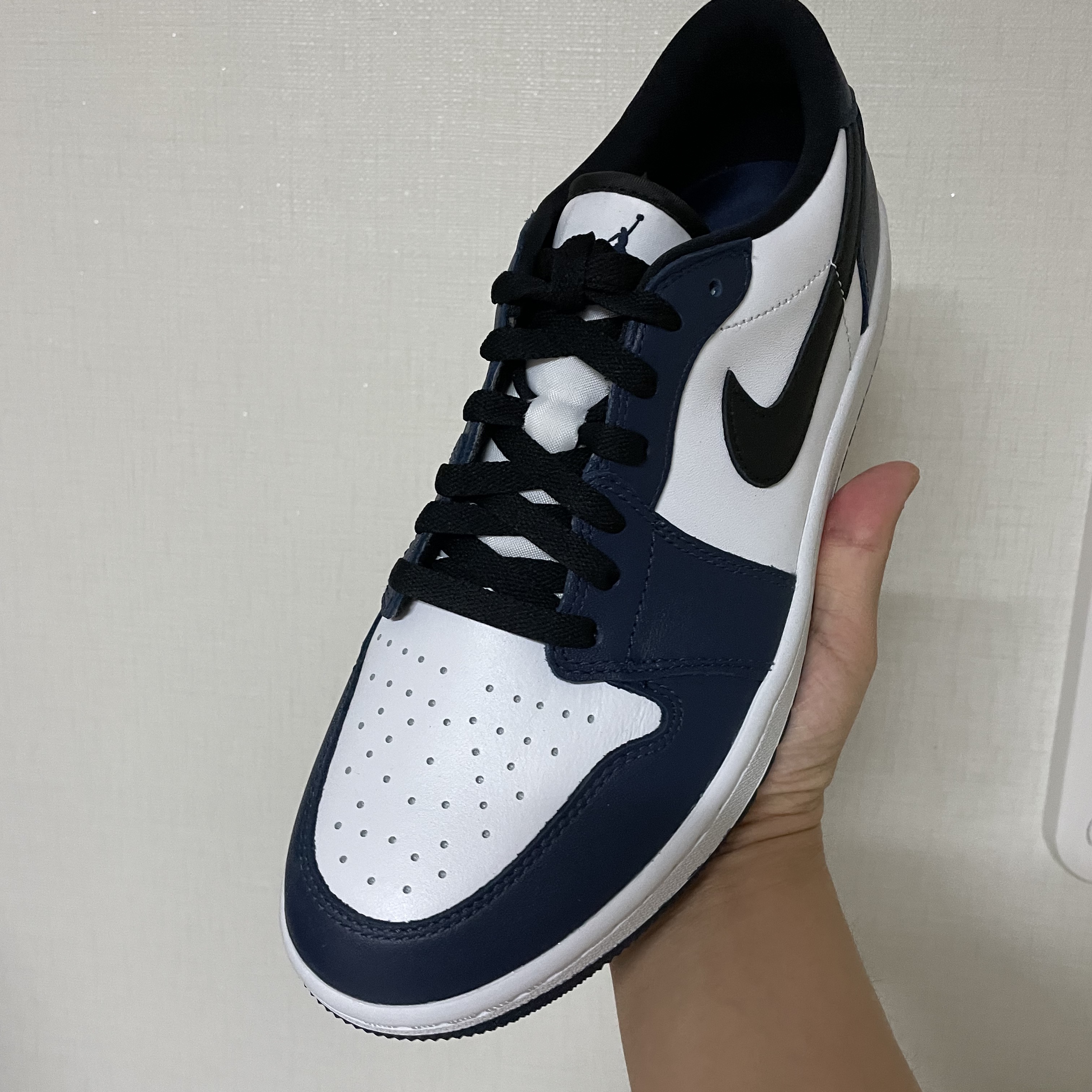 Jordan 1 Low Golf Midnight Navy 착용 스타일 - 3