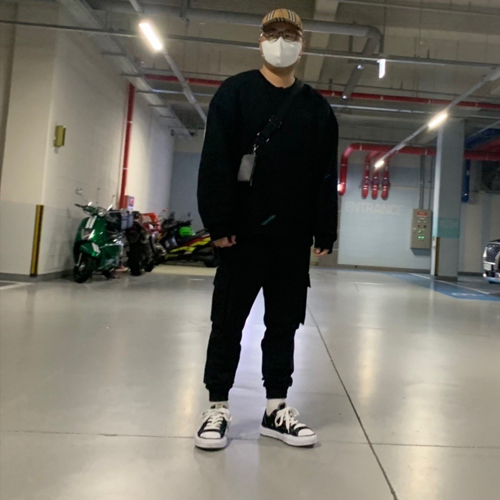 Maison Mihara Yasuhiro Peterson OG Sole Canvas Low Sneakers Black, Louis Vuitton Trio Messenger Monogram Eclipse 착용 스타일 - 1