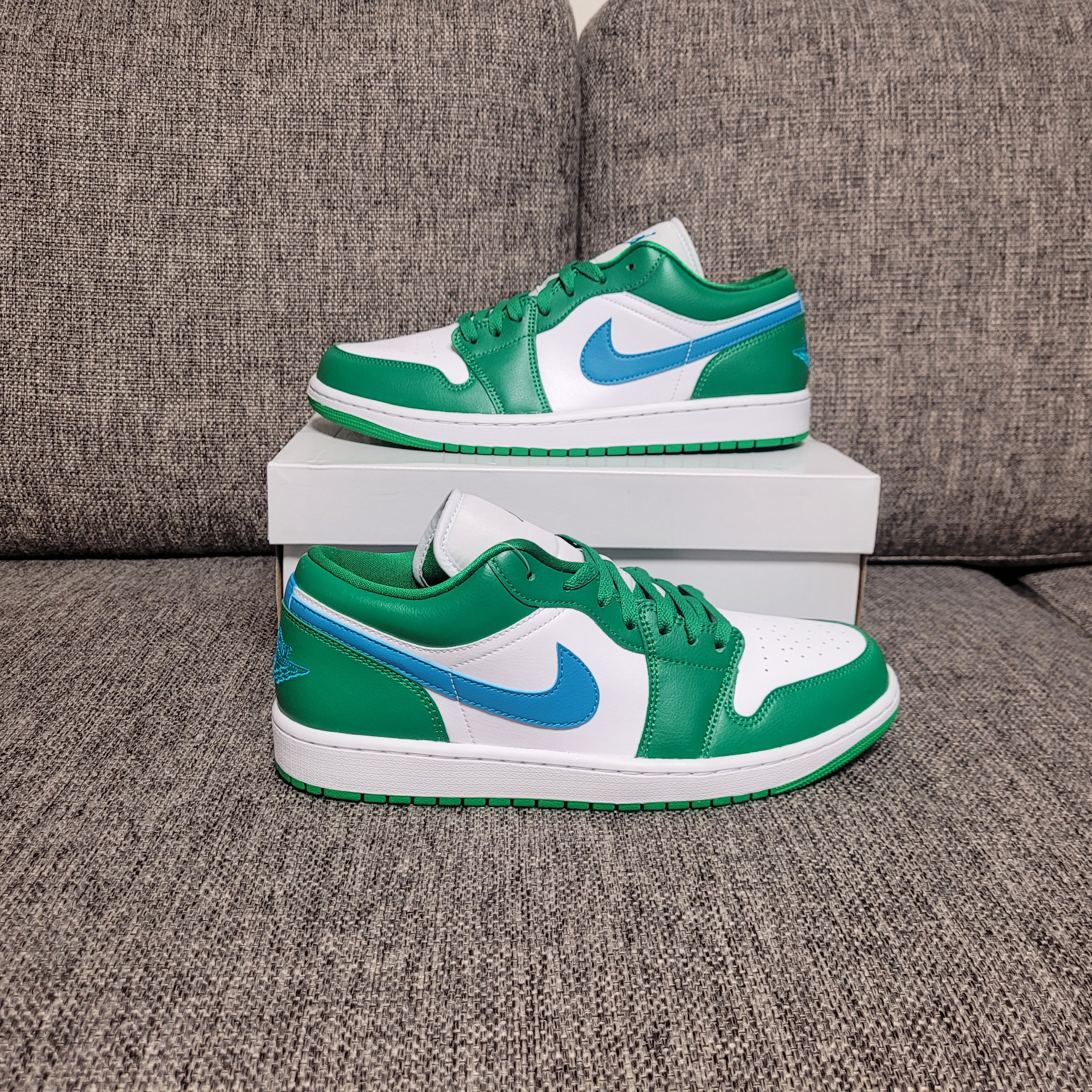 (W) Jordan 1 Low Lucky Green 착용 스타일 - 3