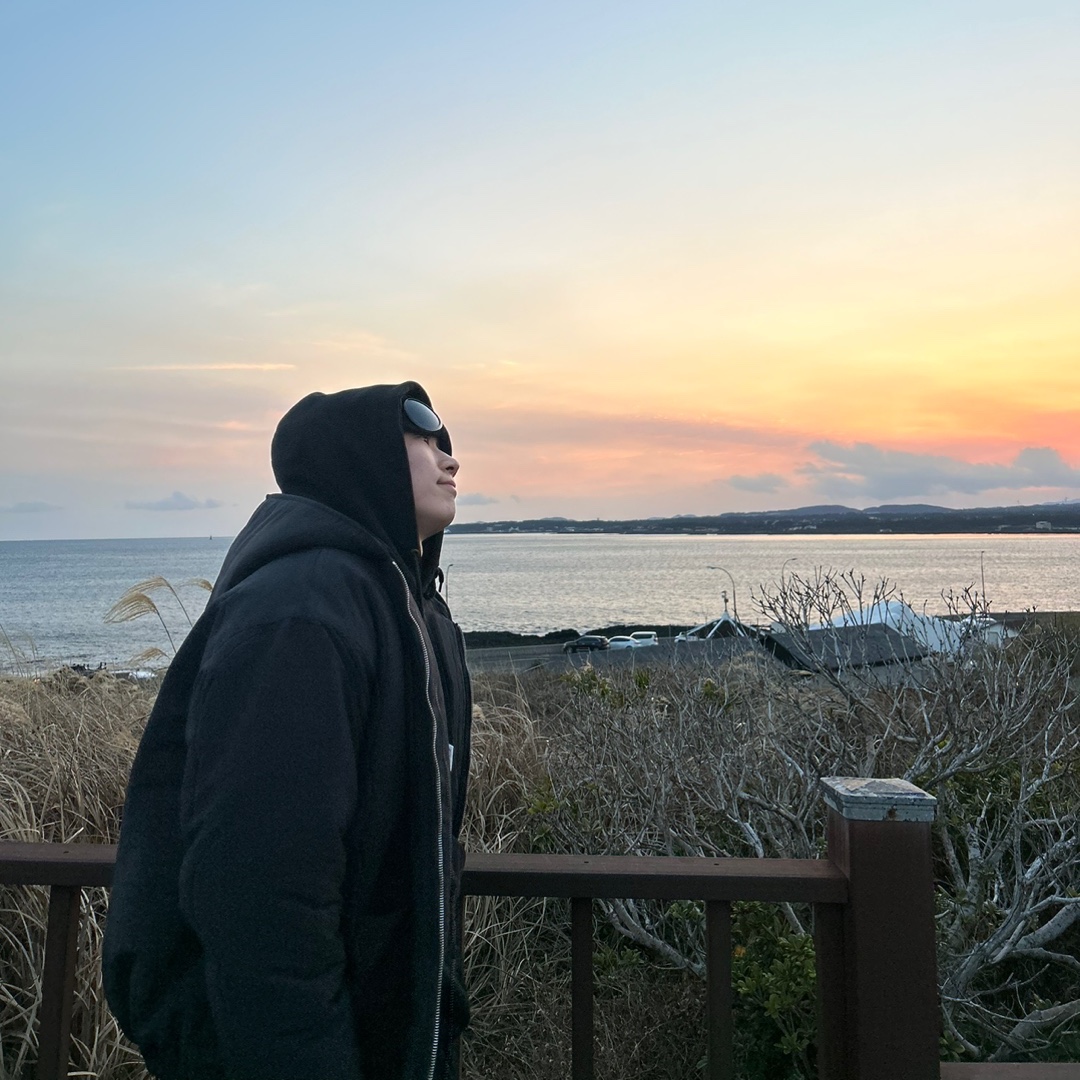 C.P. Company Extra Fine Merino Wool Goggle Beanie Black 착용 스타일