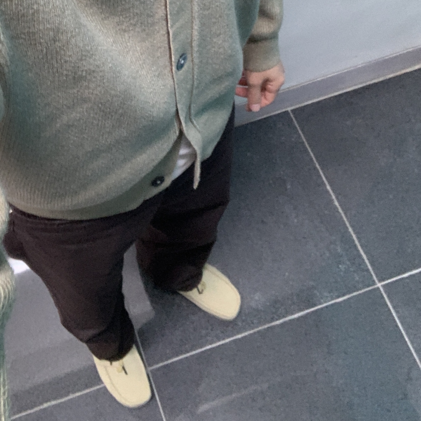 Clarks Wallabee Maple Suede 착용 스타일