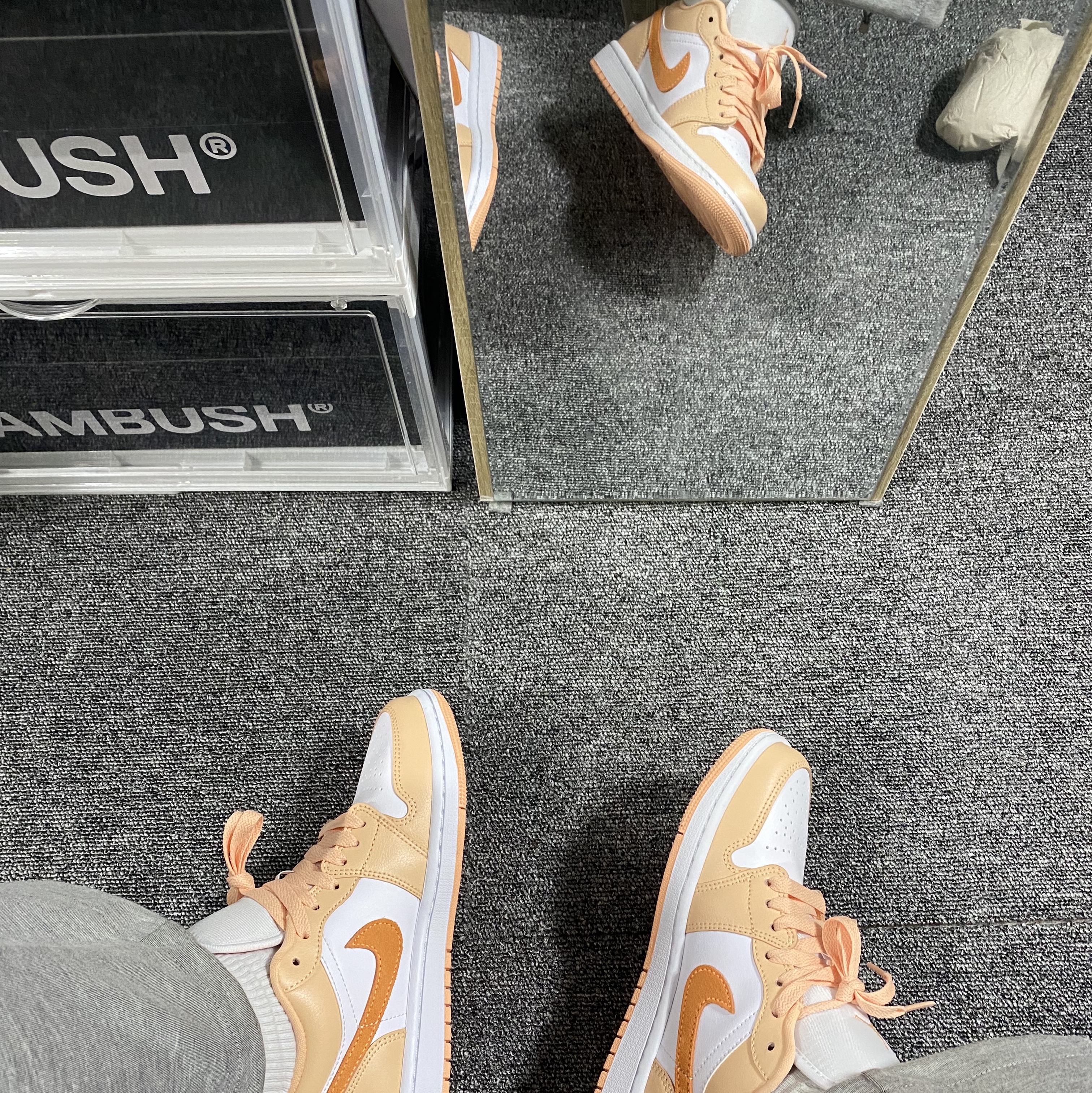 (W) Jordan 1 Low Sunset Haze 착용 스타일 - 3
