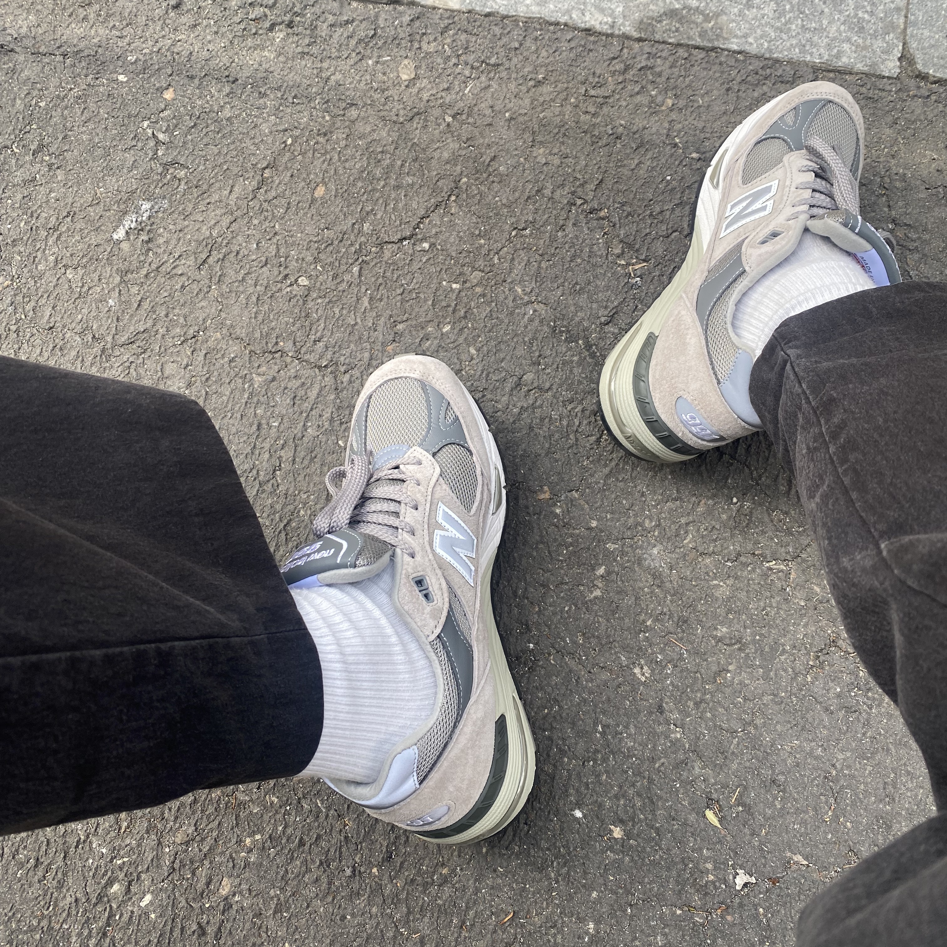 New Balance 991 Made in UK Grey 착용 스타일