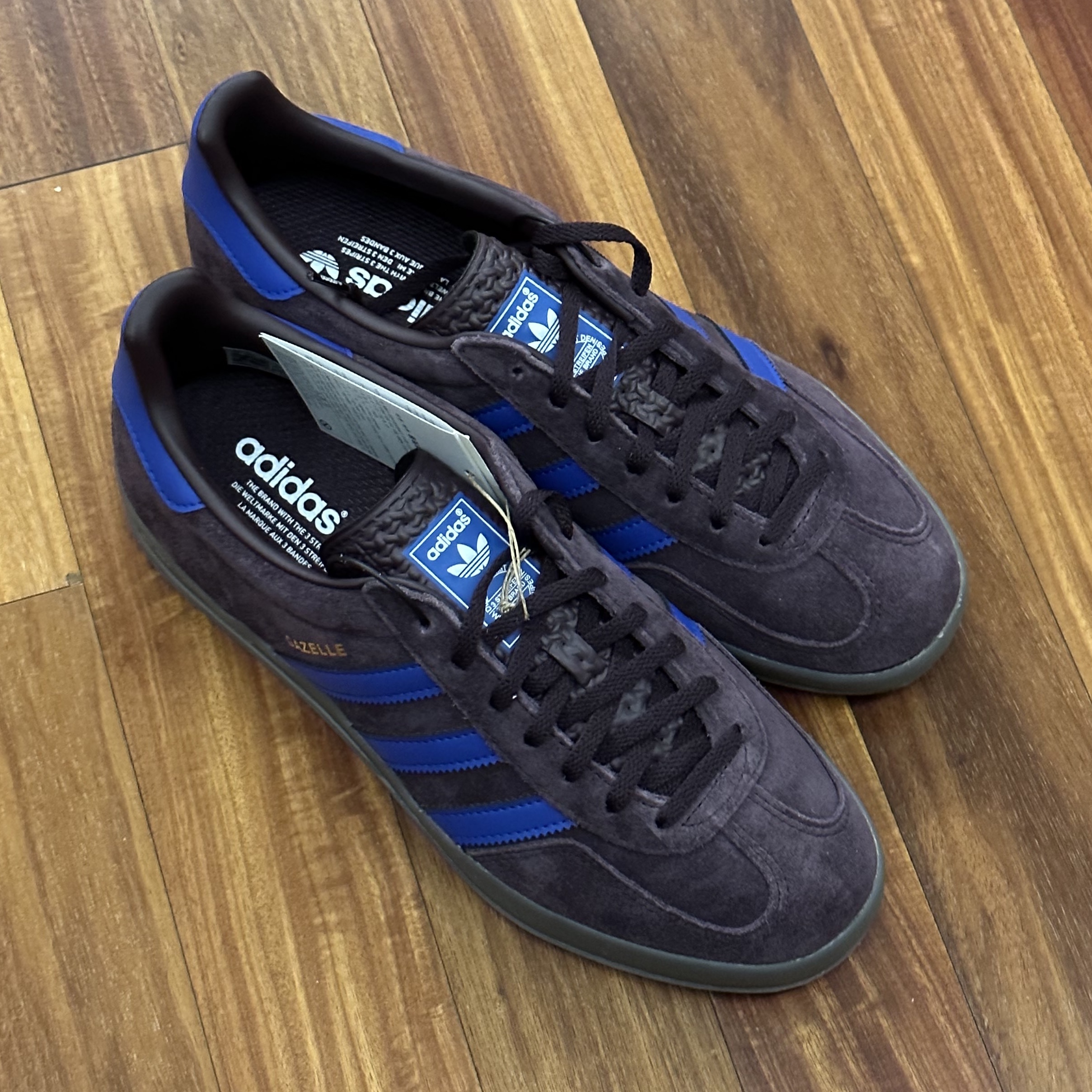 Adidas Gazelle Indoor Shadow Maroon 착용 스타일