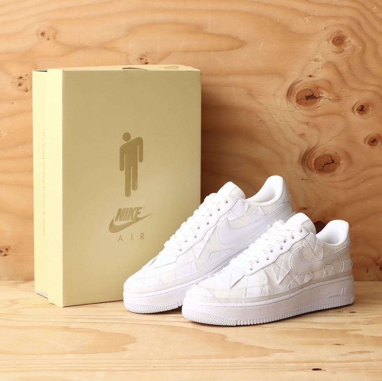 Nike x Billie Eilish Air Force 1 Low SP Triple White 착용 스타일 - 1