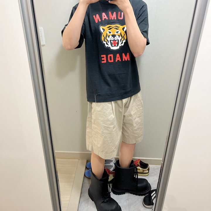 Human Made Graphic T-Shirt #05 Black, Balenciaga XL Army Boots Full Eva Black 착용 스타일