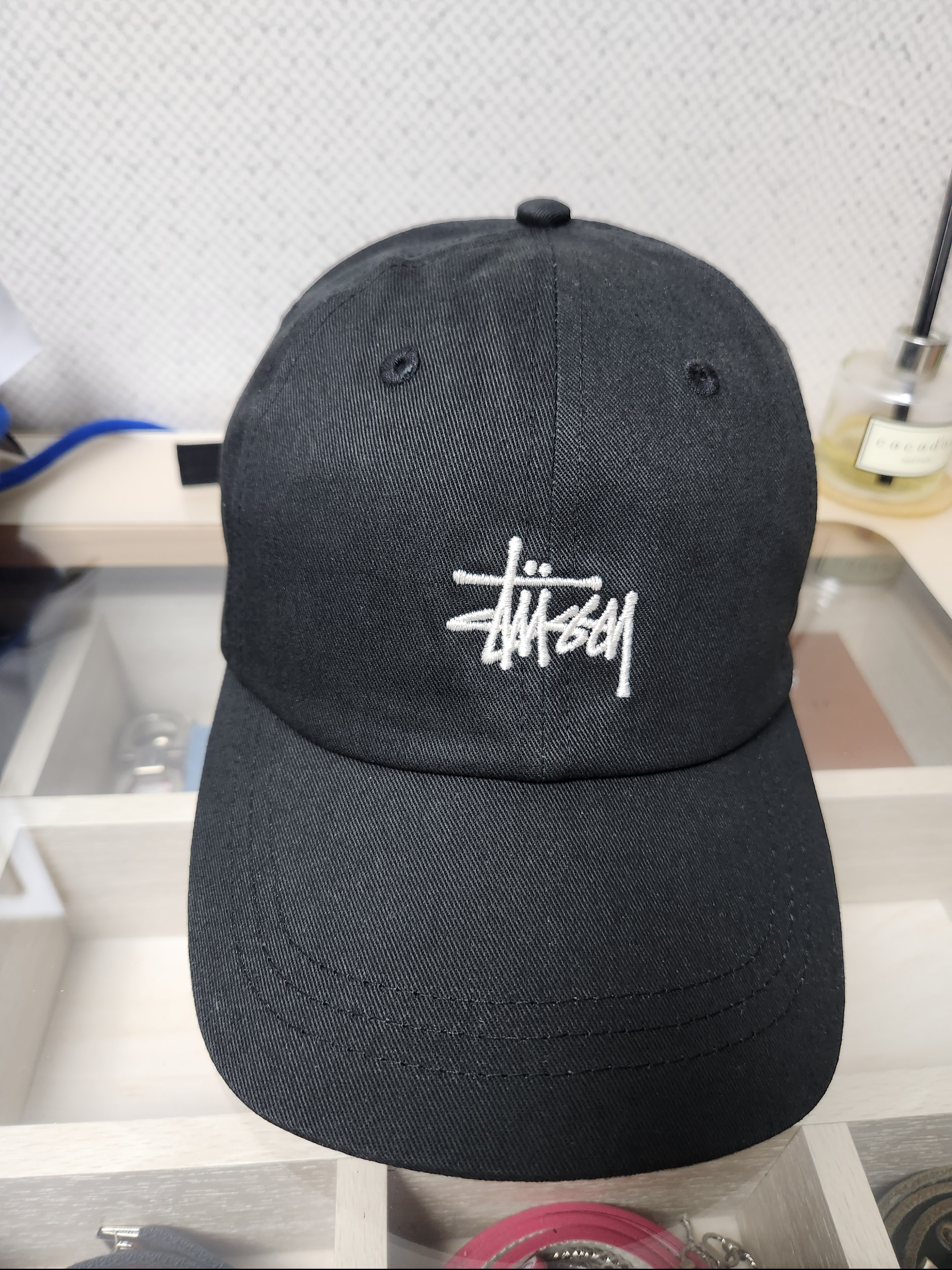 Stussy Stock Low Pro Cap Black 착용 스타일