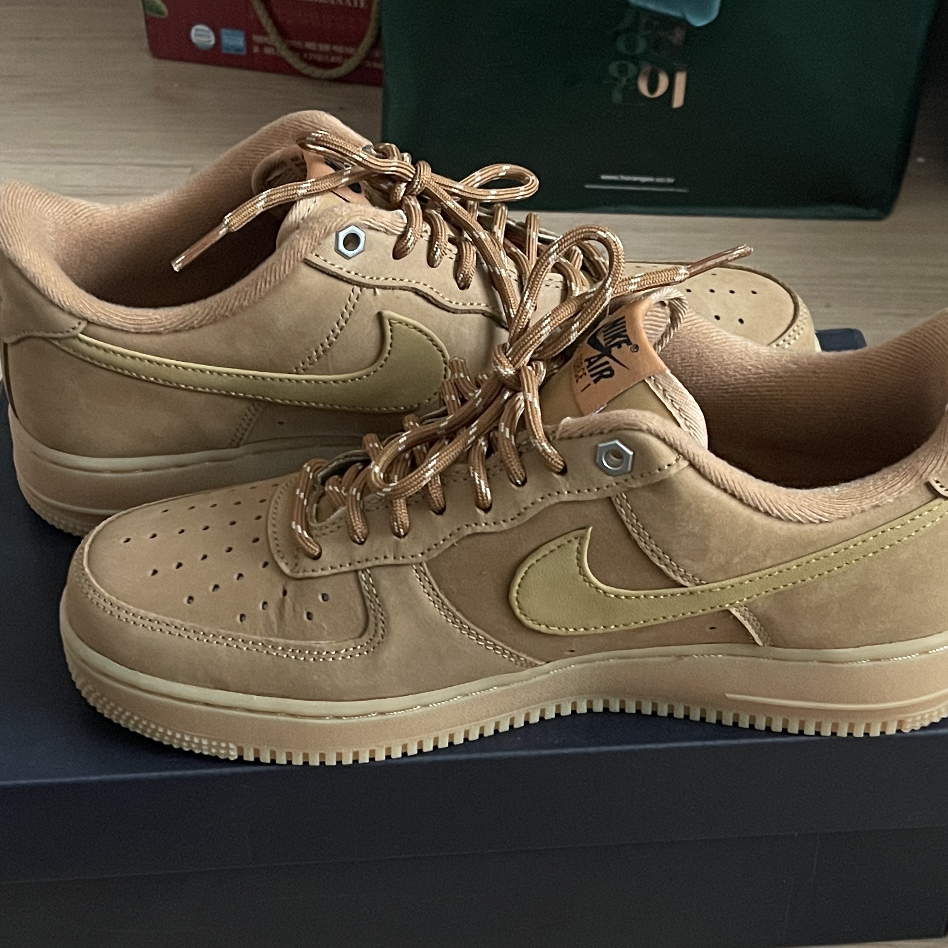 Nike Air Force 1 '07 WB Flax 착용 스타일 - 1