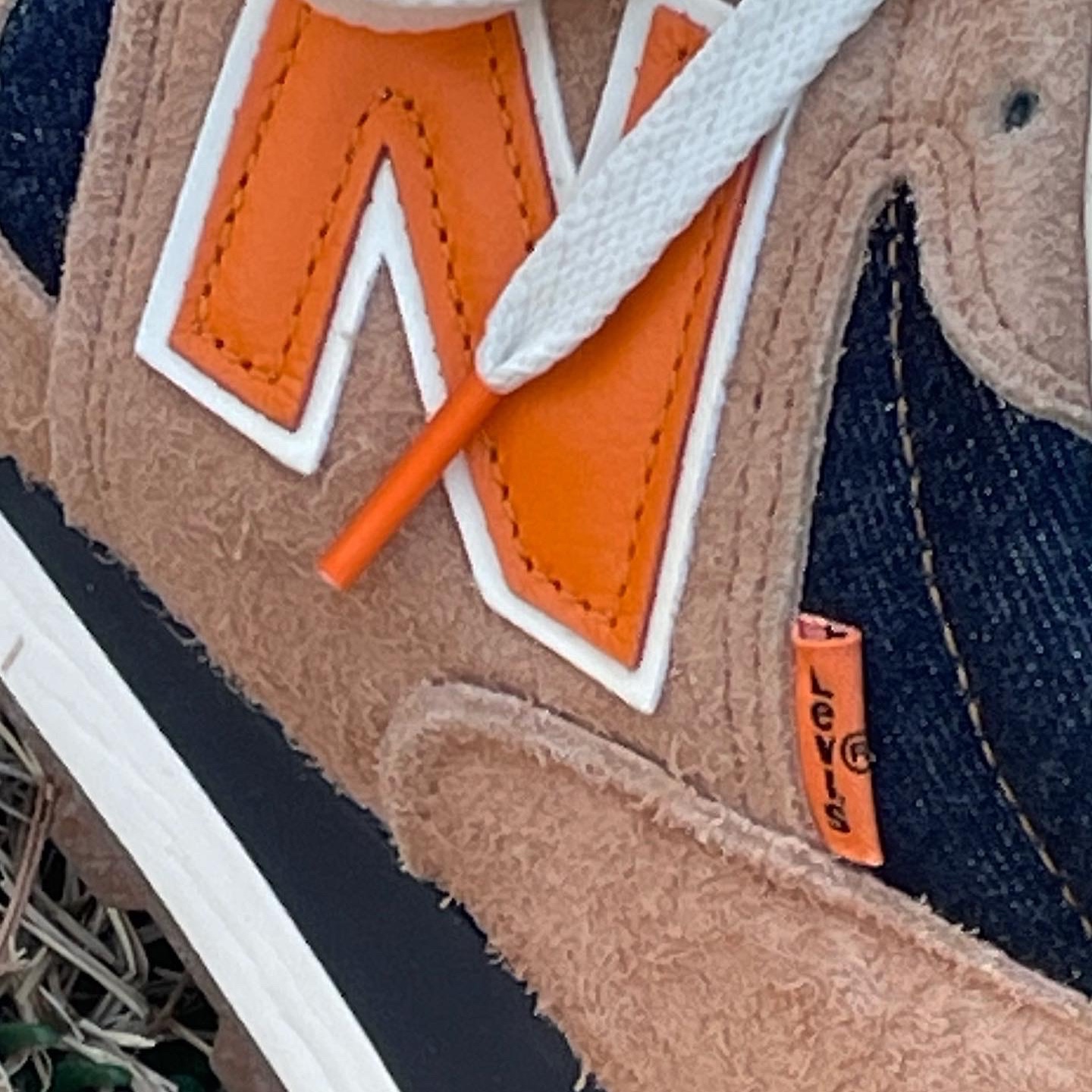 New Balance x Levi's 1300 Made in USA (Levi's Tag) 착용 스타일 - 2