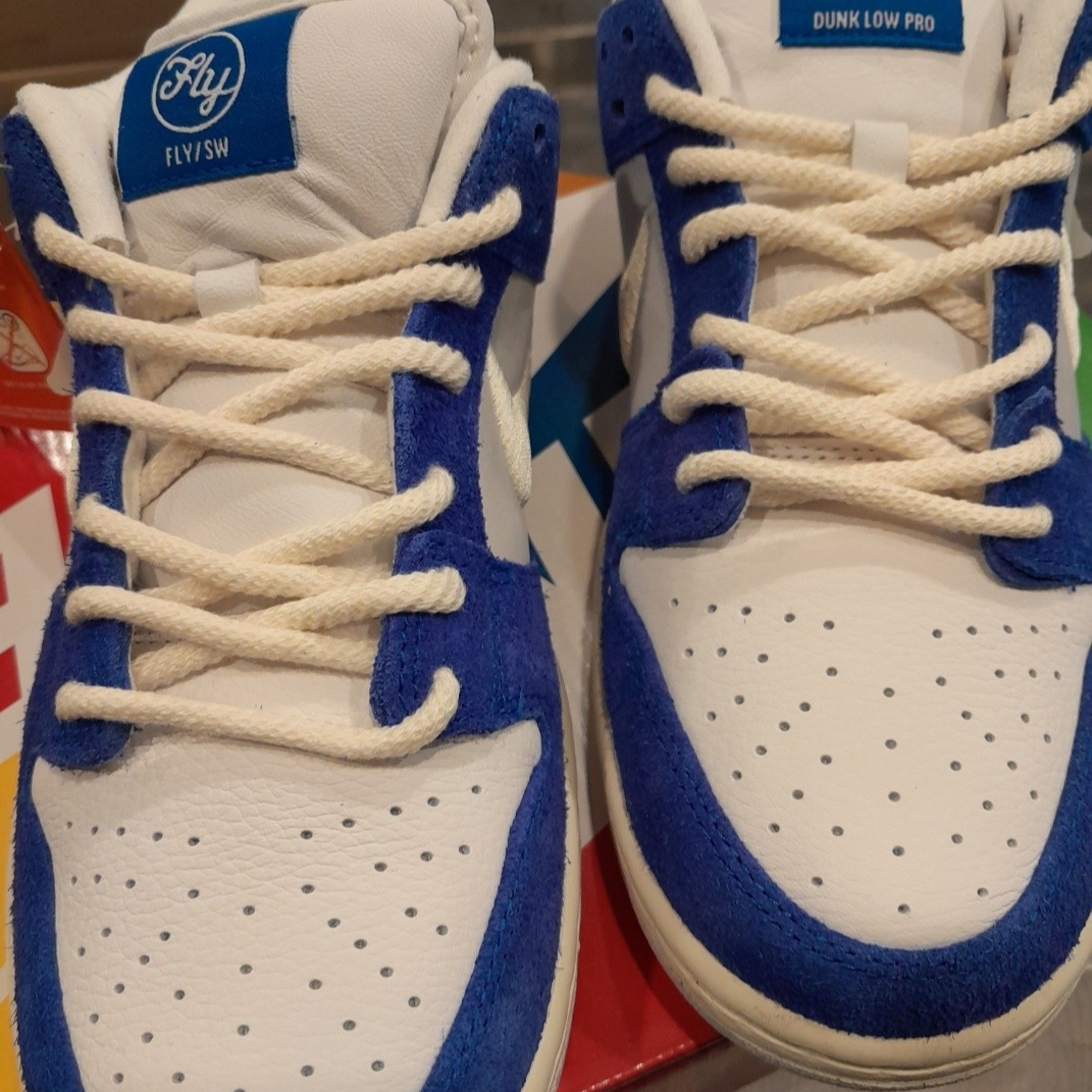 Nike x Fly Streetwear SB Dunk Low Pro Gardenia 착용 스타일 - 2