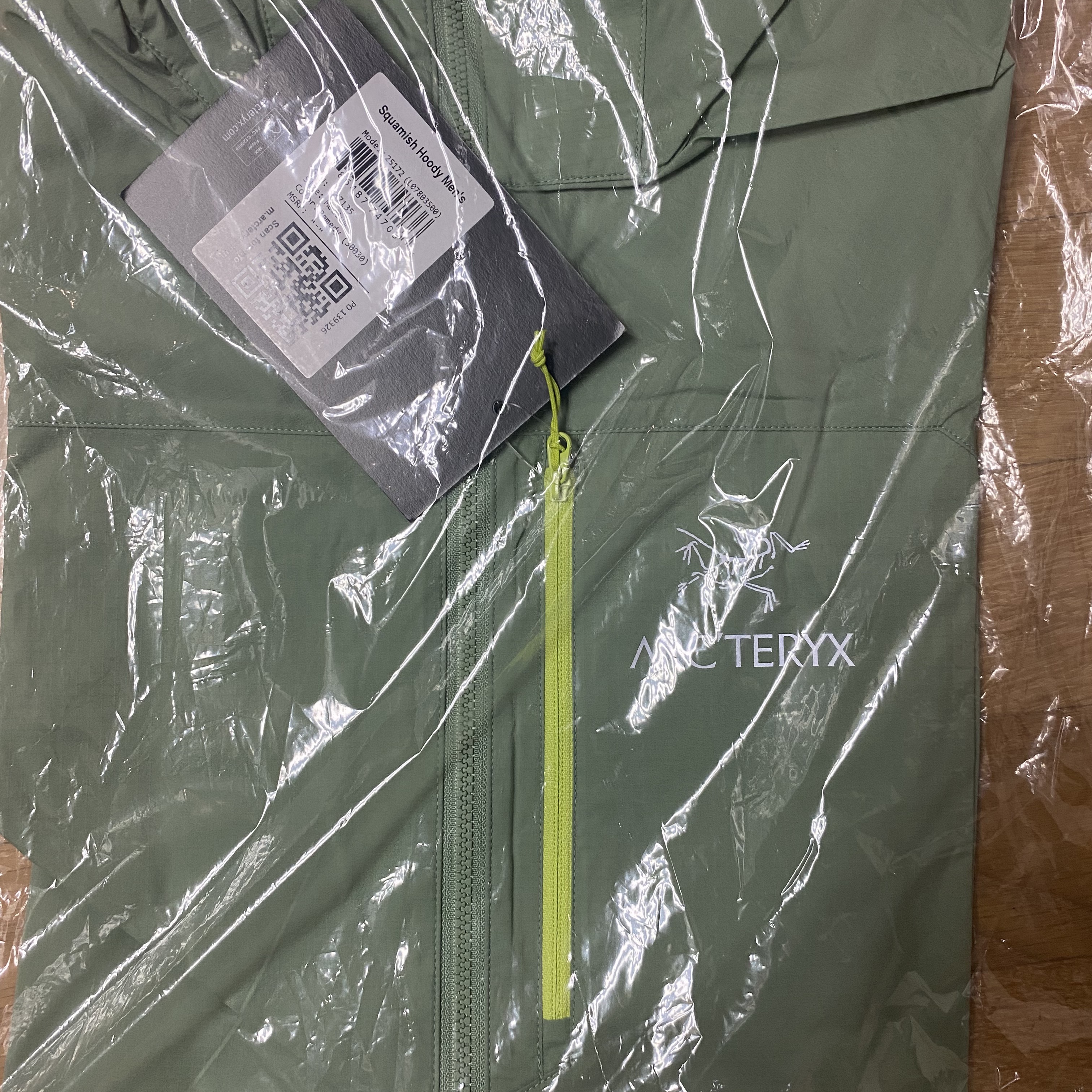 Arc'teryx Squamish Hoody Remedy 착용 스타일