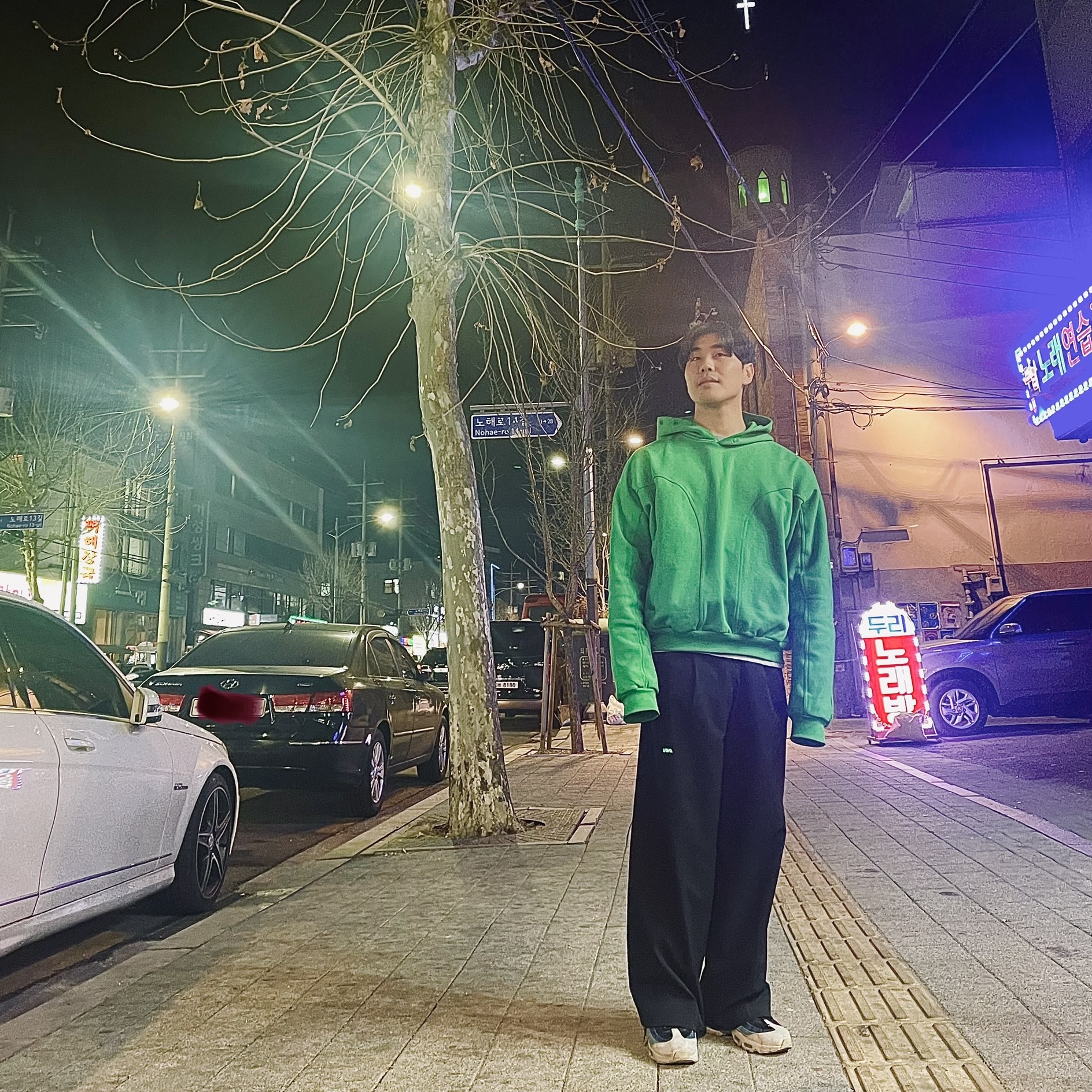 Grailz Geometry Hoodie Celtic Green 착용 스타일 - 3