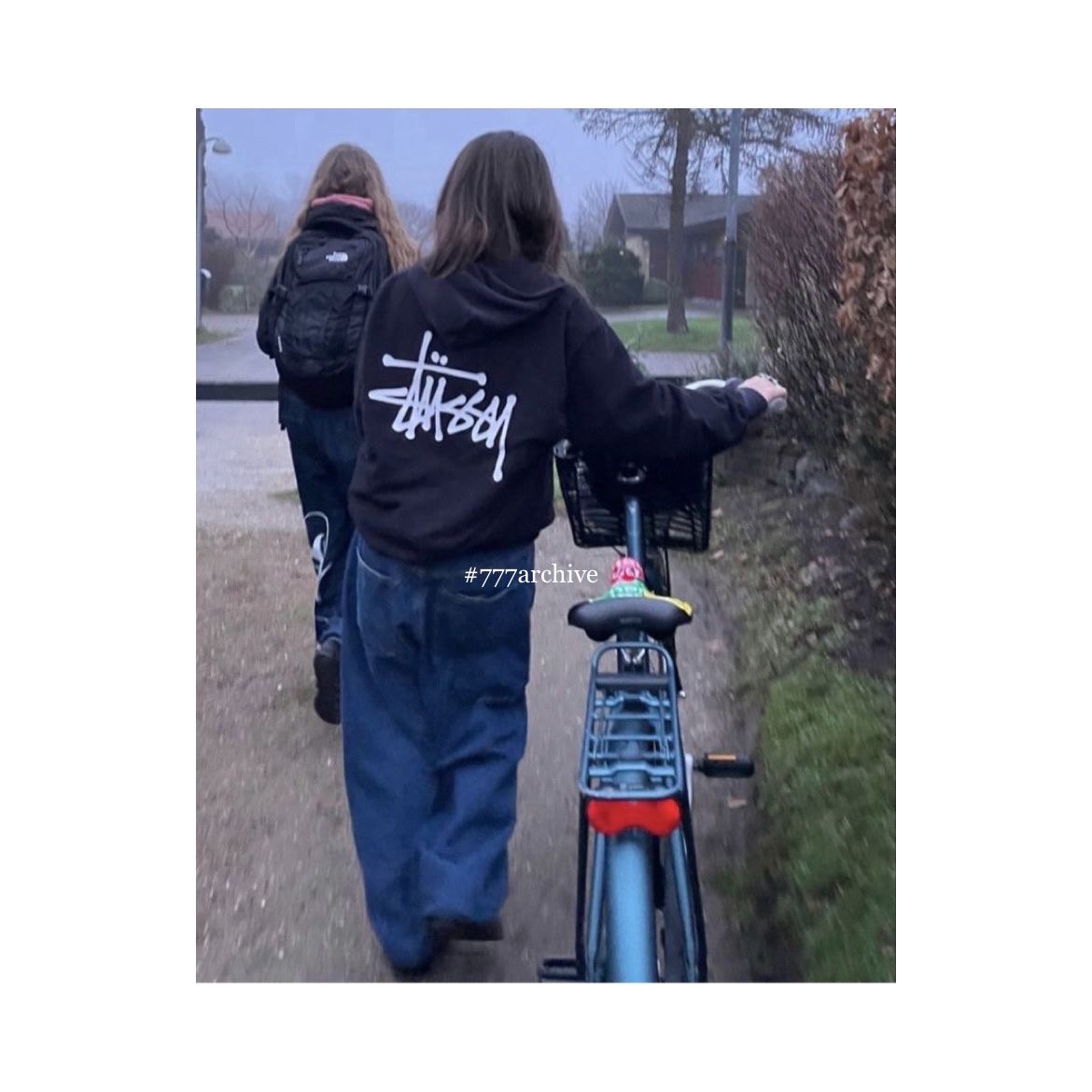 Stussy Basic Stussy Hoodie Black 2023 착용 스타일 - 2