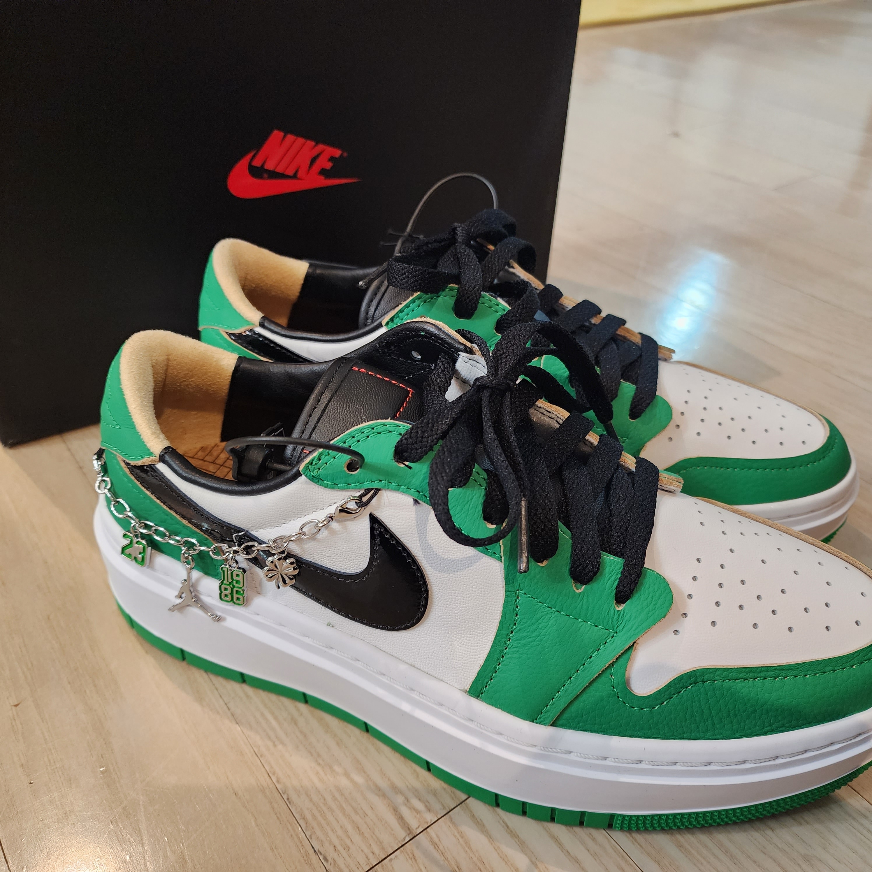 (W) Jordan 1 Elevate Low SE Lucky Green 착용 스타일