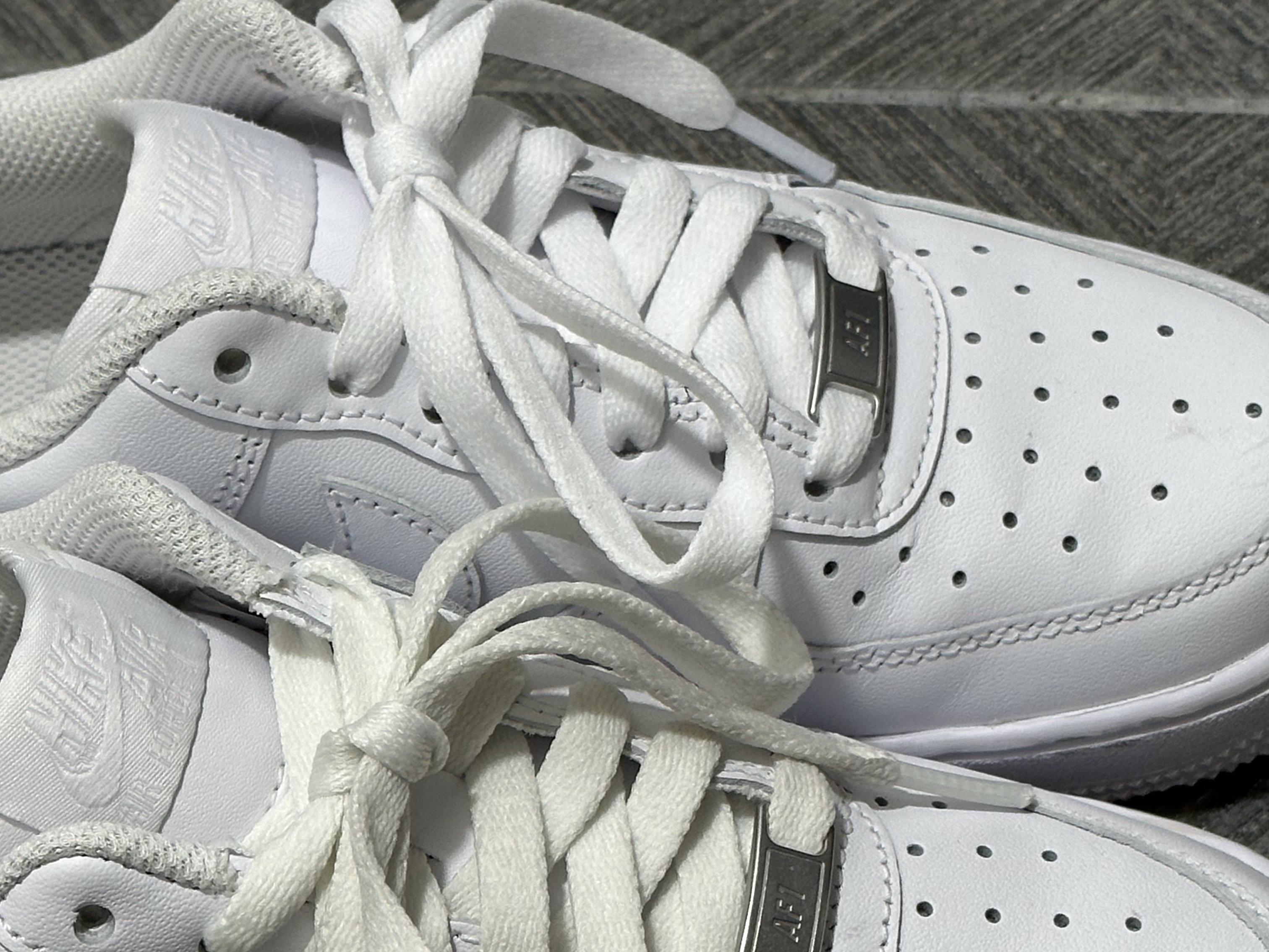 Nike Air Force 1 '07 Low White, (W) Nike Air Force 1 '07 Low White 착용 스타일 - 3