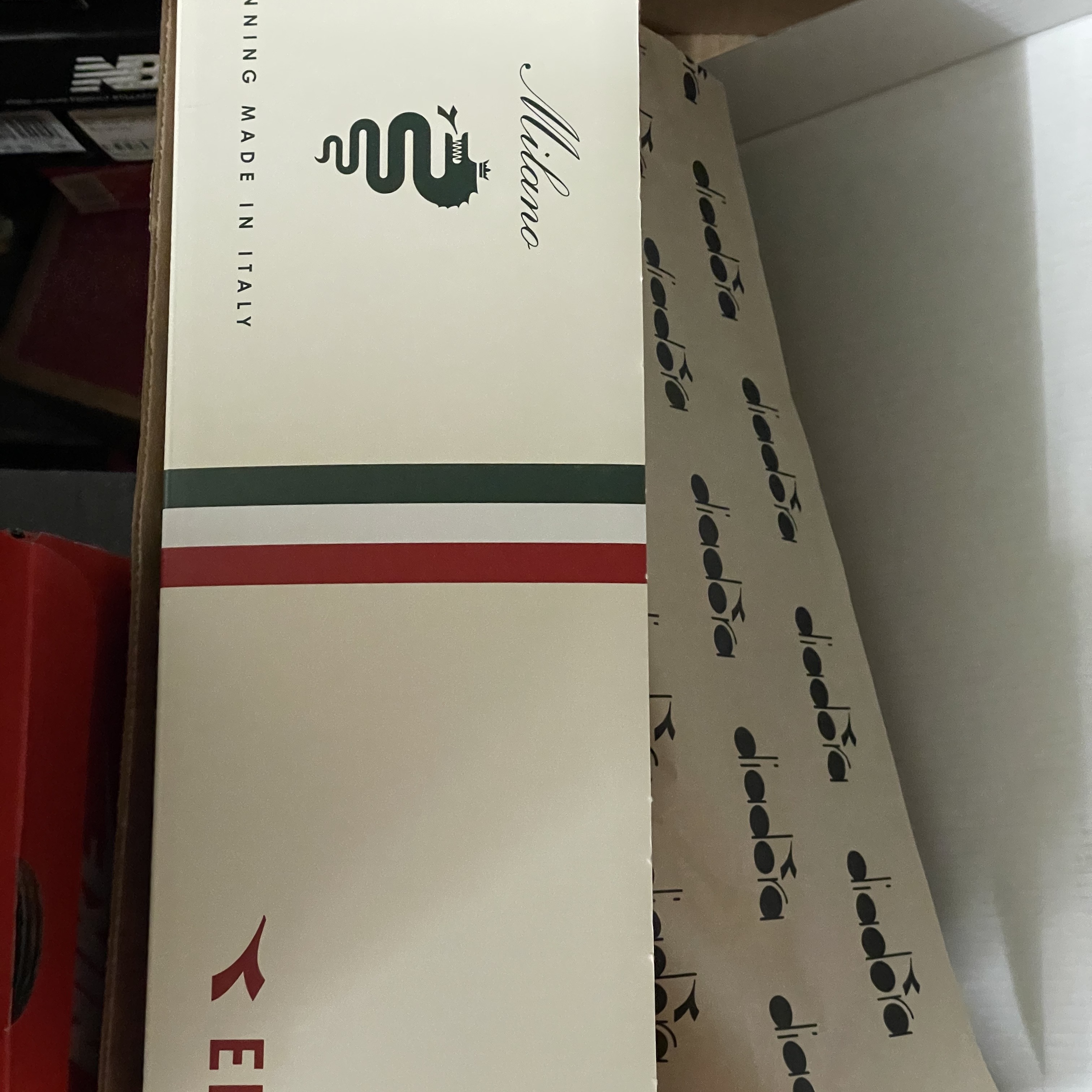 New Balance 990v1 Tan Green 착용 스타일 - 5