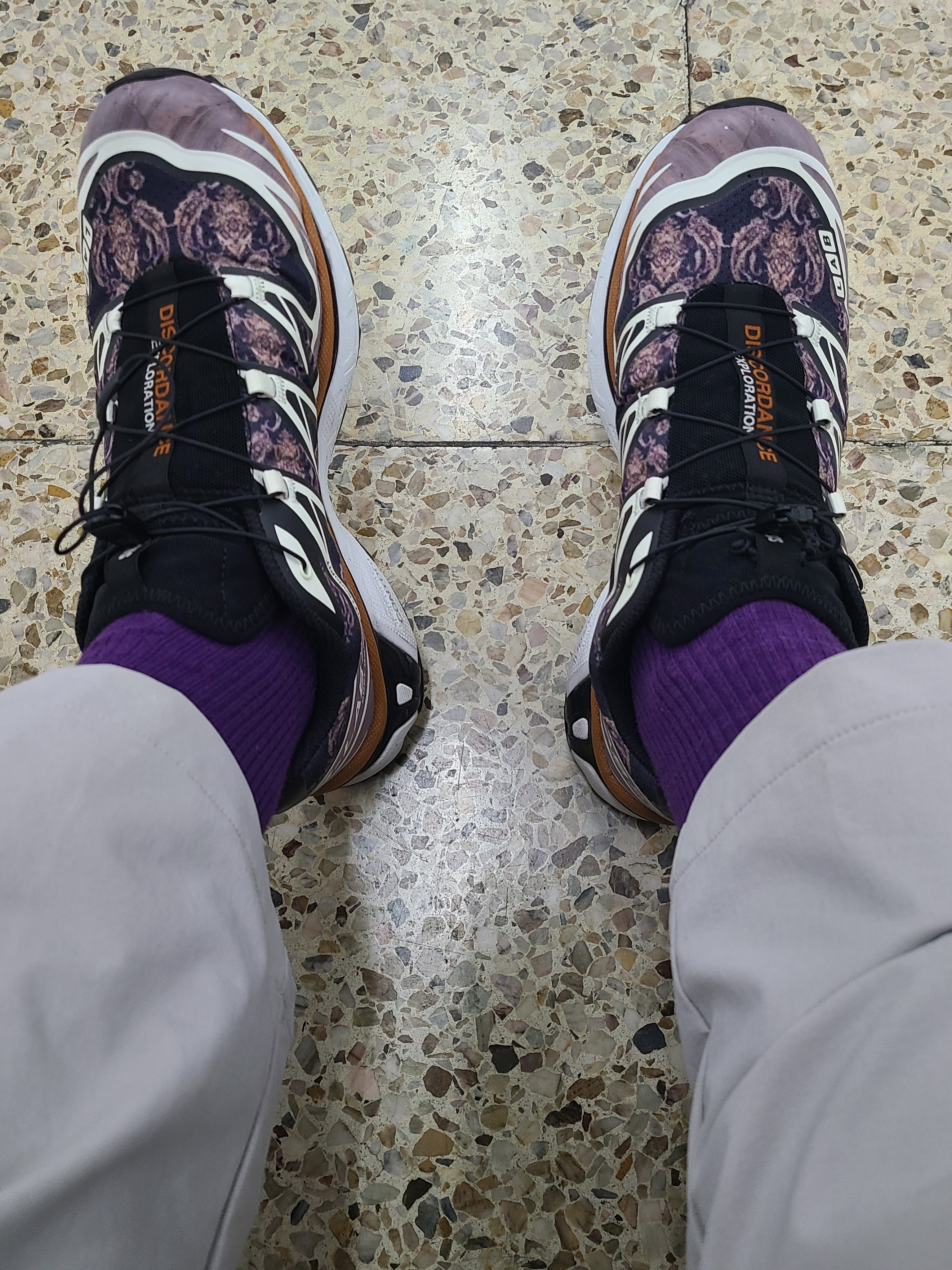 Salomon x COSTS x COTD XT-6 ADV Black Vanilla Ice 착용 스타일 - 5