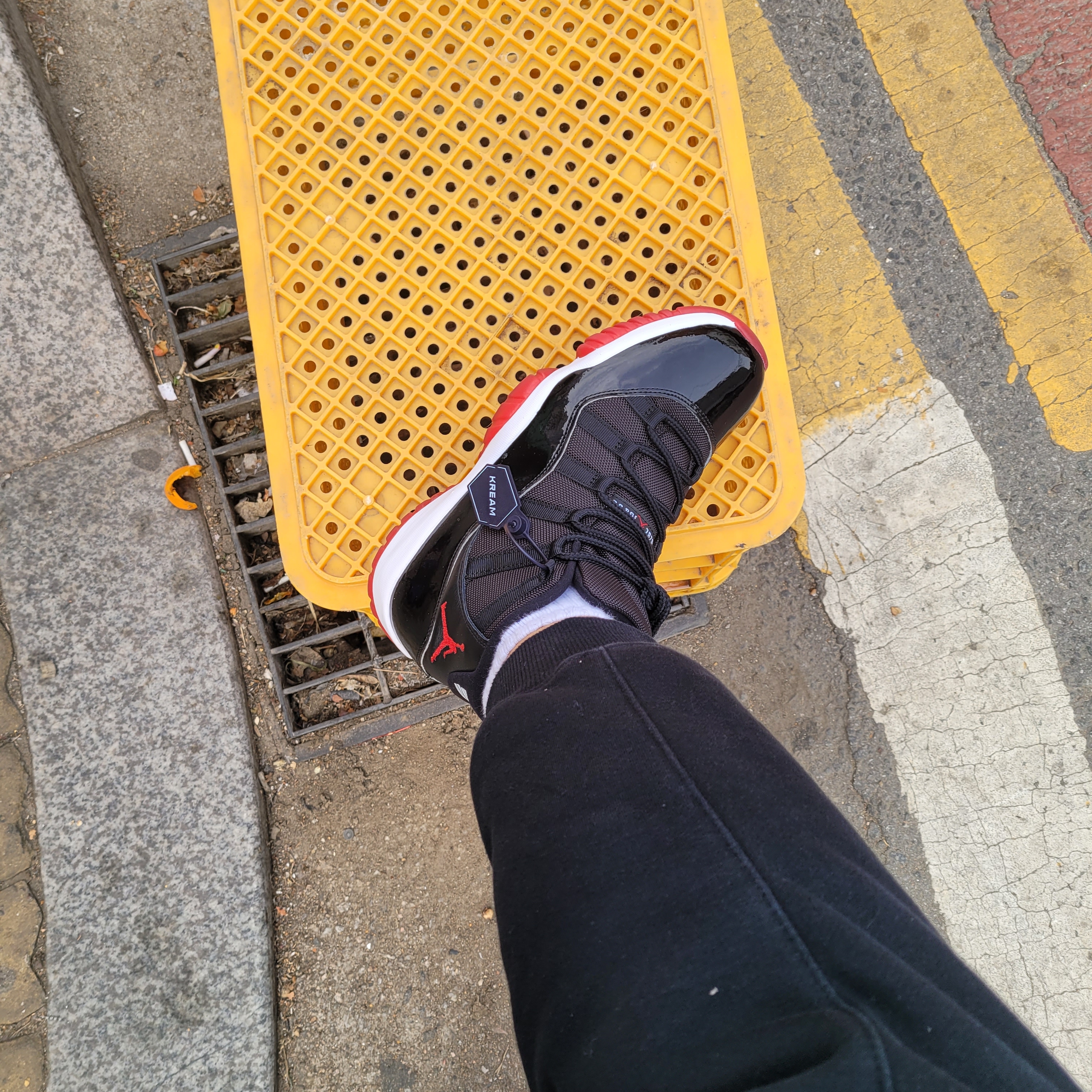 Jordan 11 Retro Bred 2019 착용 스타일 - 3