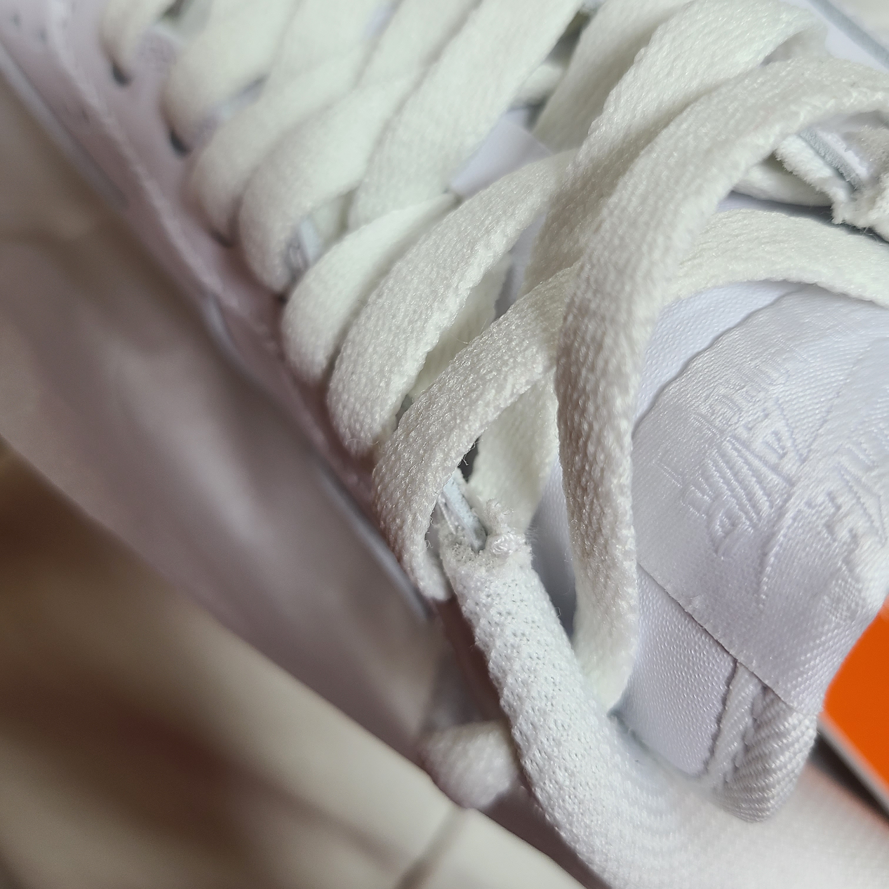 Nike Air Force 1 '07 Low White 착용 스타일 - 2