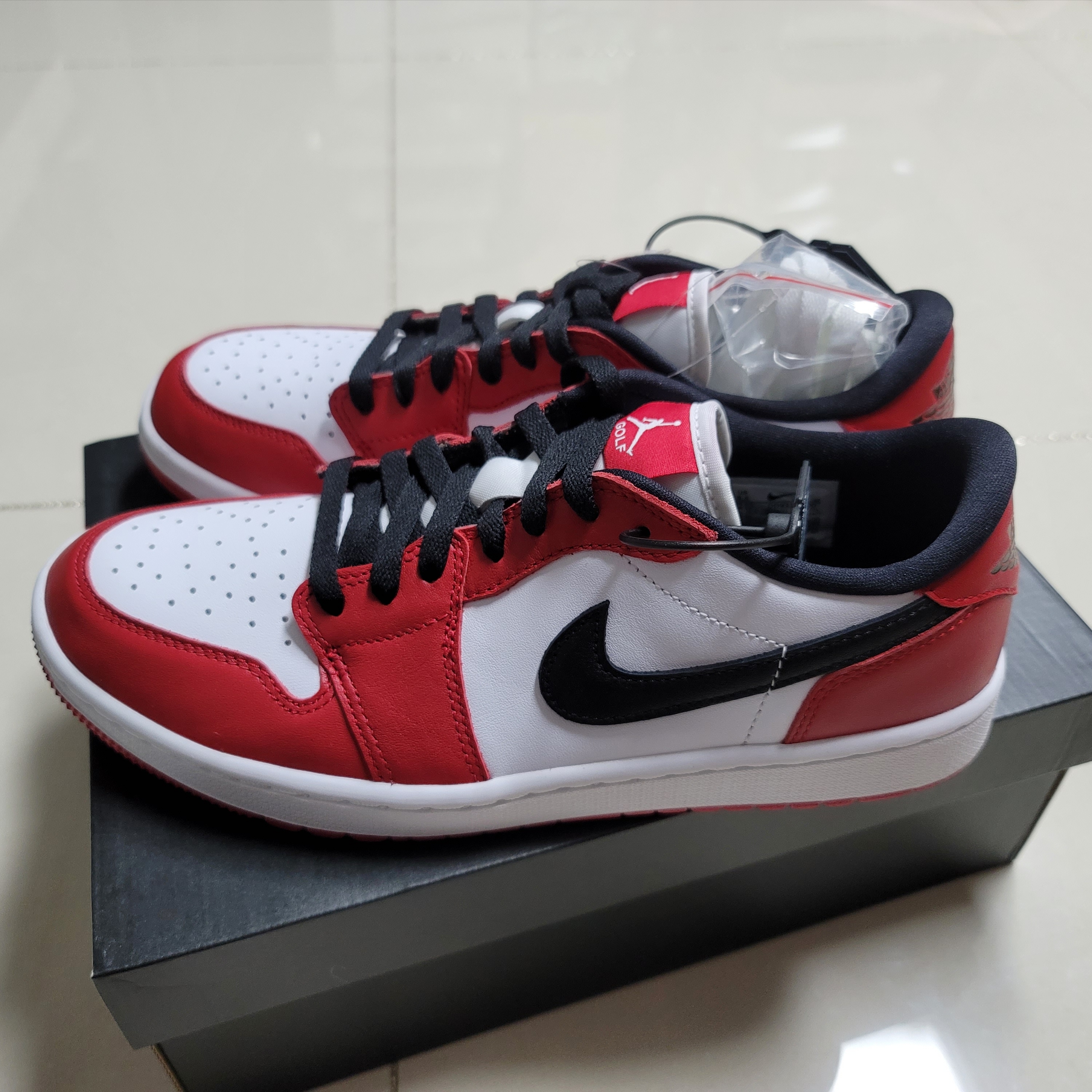 Jordan 1 Low Golf Chicago 착용 스타일 - 2