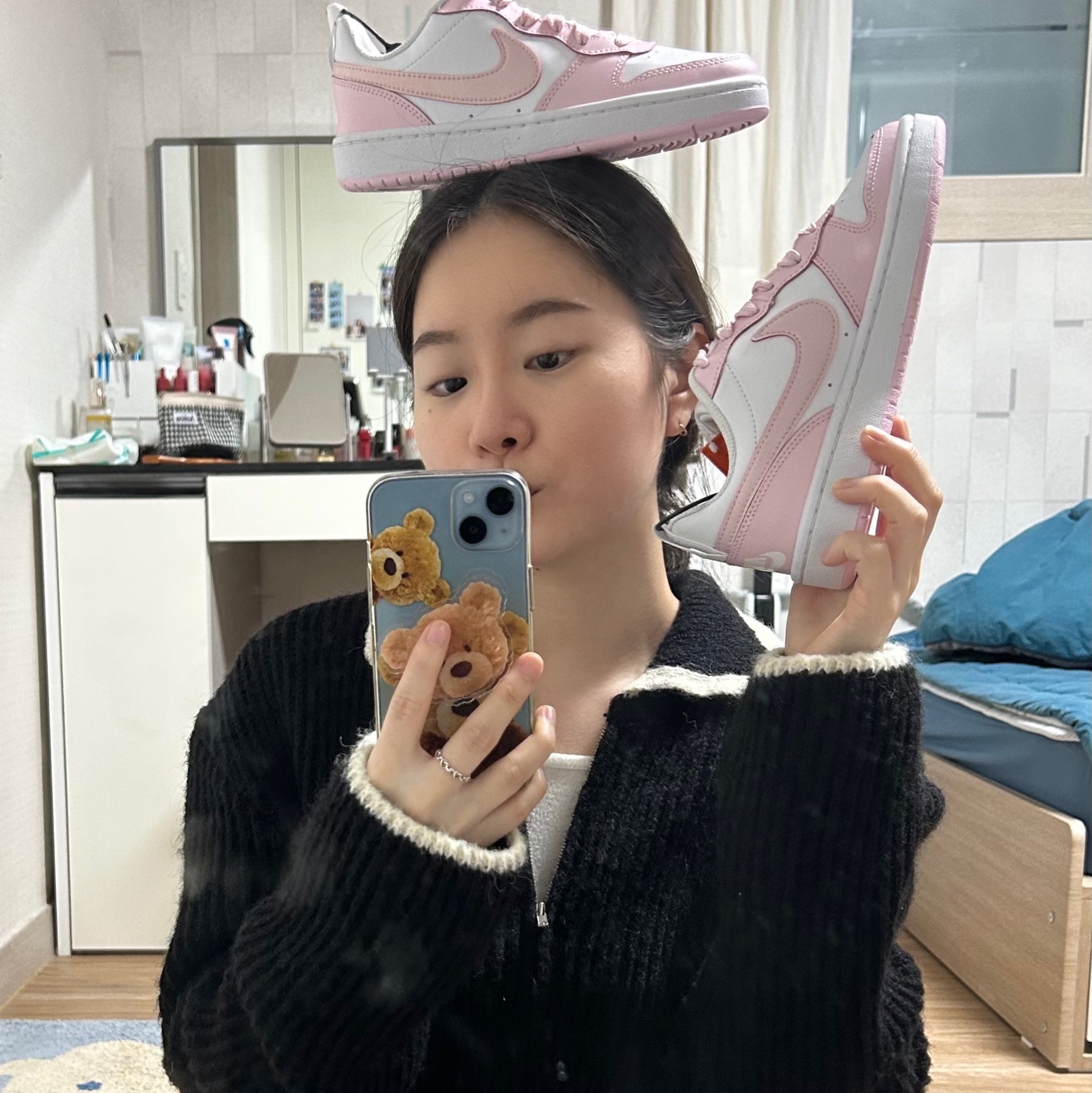 (GS) Nike Court Borough 2 SE White Pink Foam 착용 스타일