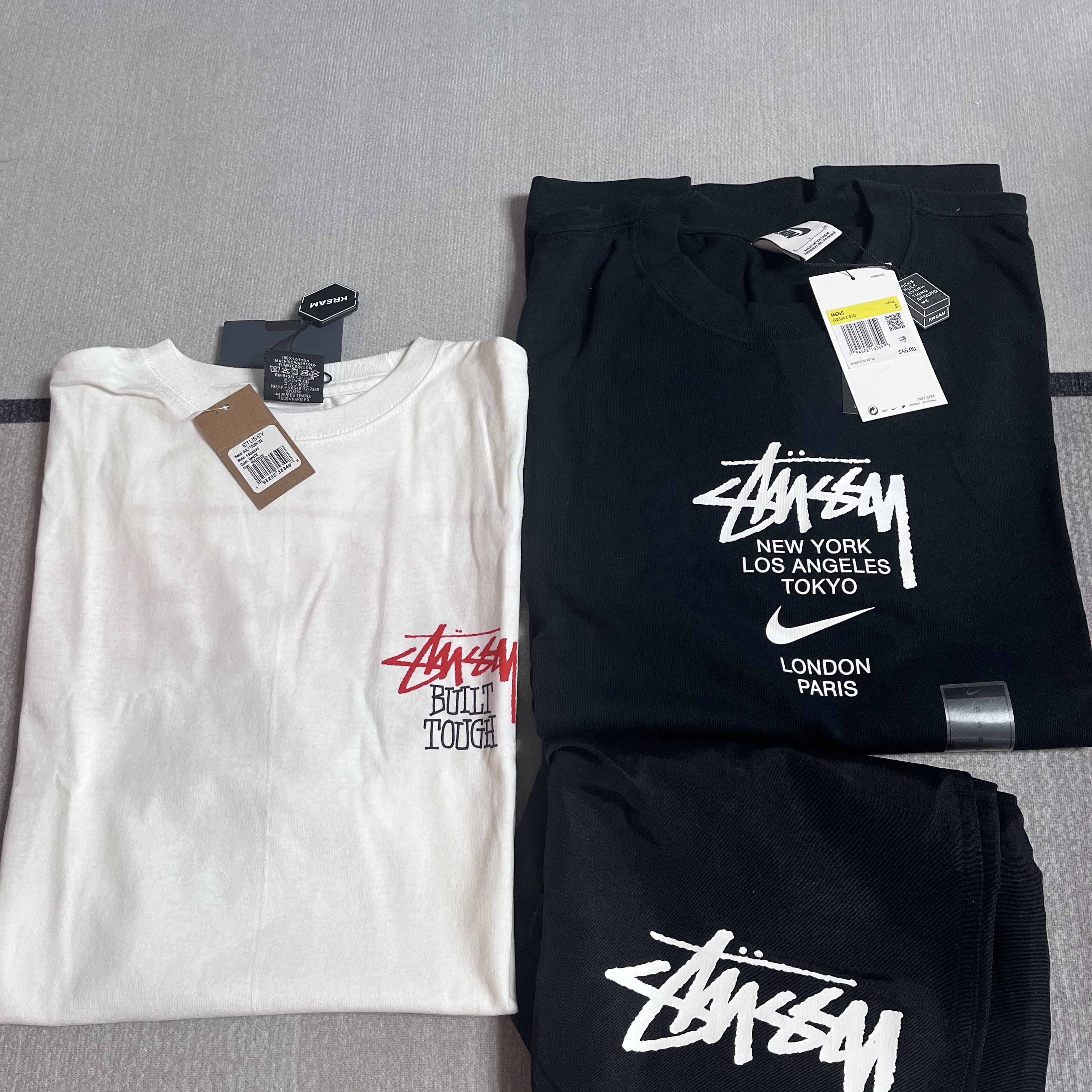 Nike x Stussy WT T-Shirt Black - US/EU, Stussy Big Stock Water Shorts Black 착용 스타일 - 1
