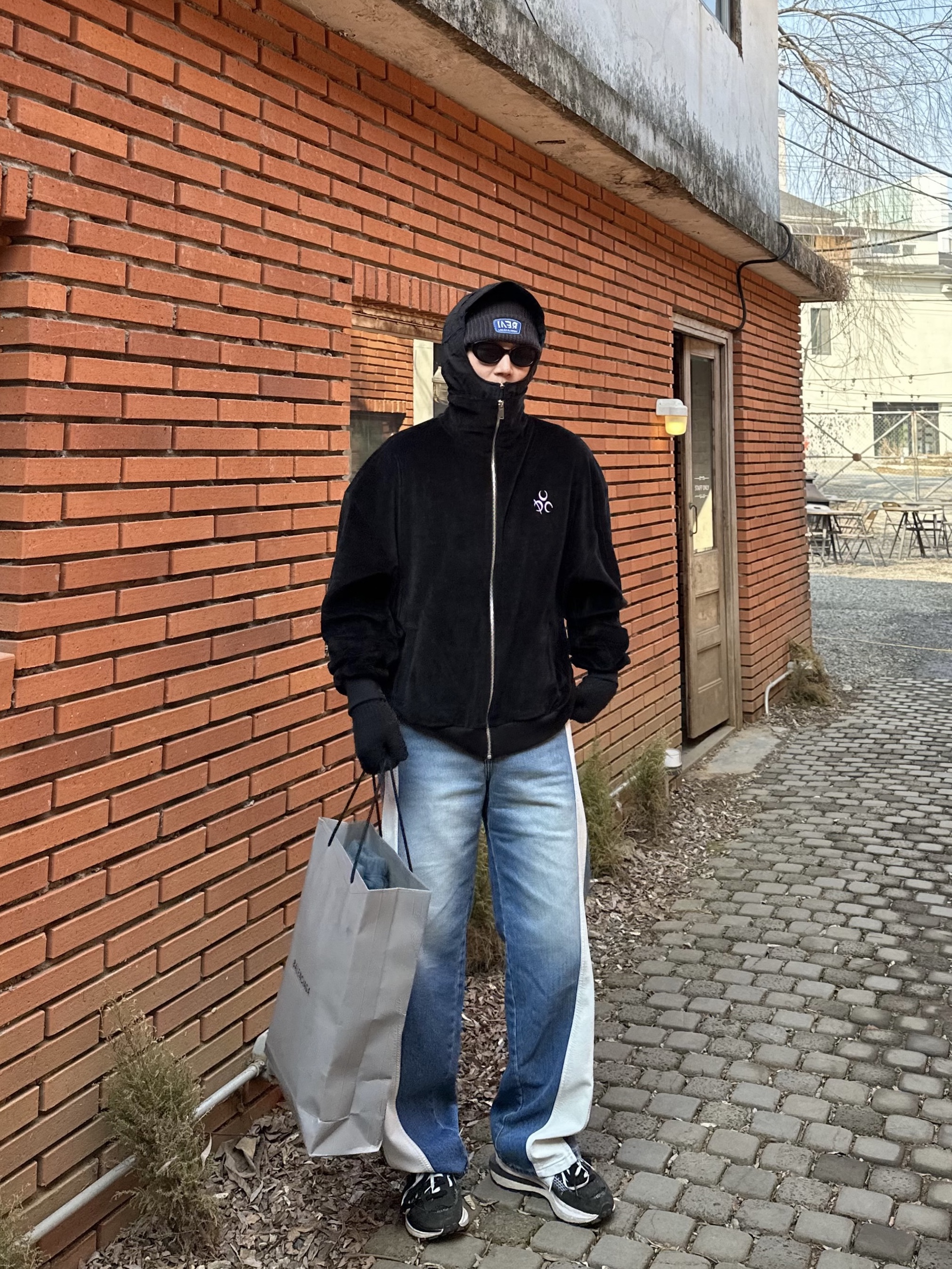 Nike x Sacai VaporWaffle Black White 착용 스타일 - 2