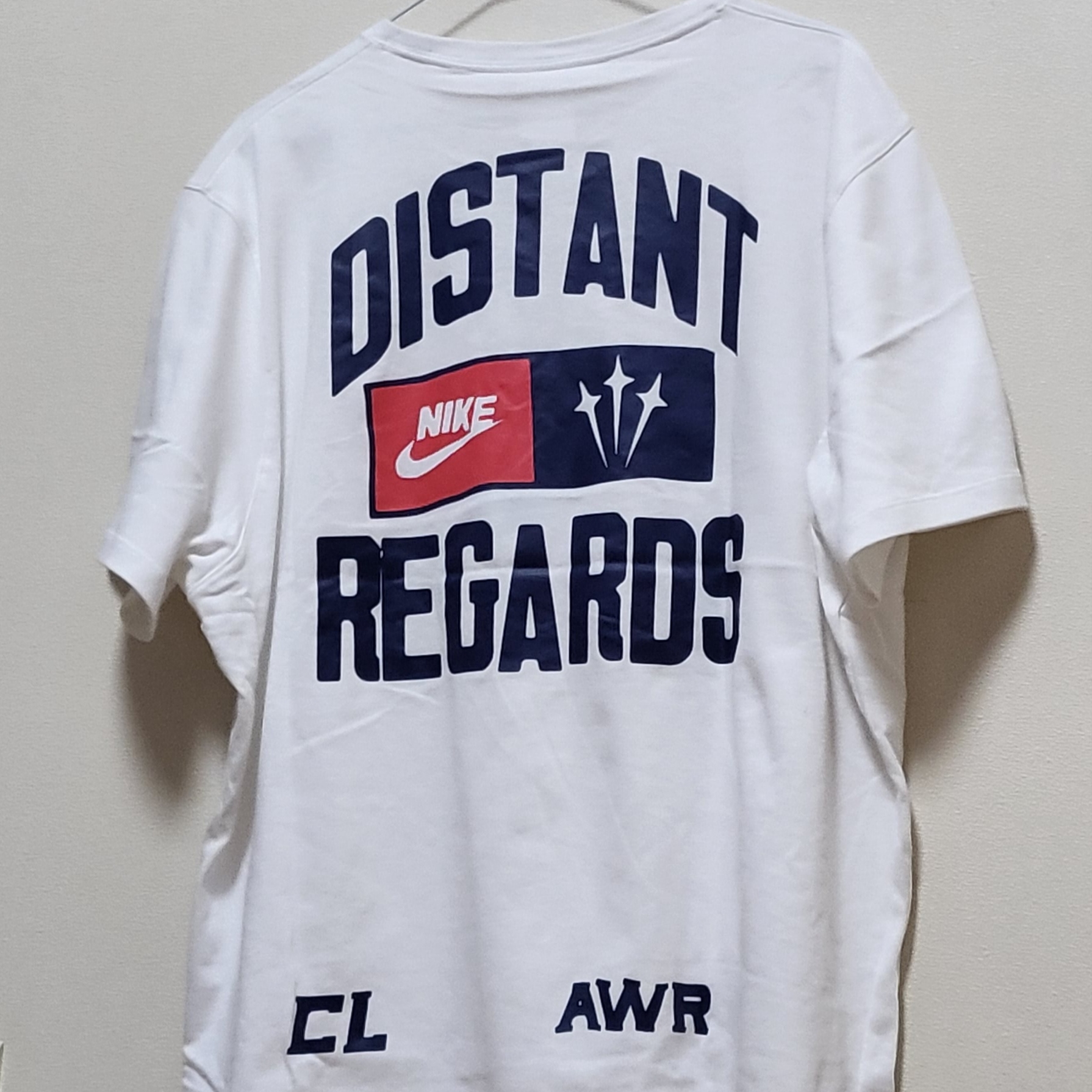 Nike x Drake Nocta x Cactus Plant Flea Market Souvenir Cactus T-Shirt White (DR2630-100) 착용 스타일