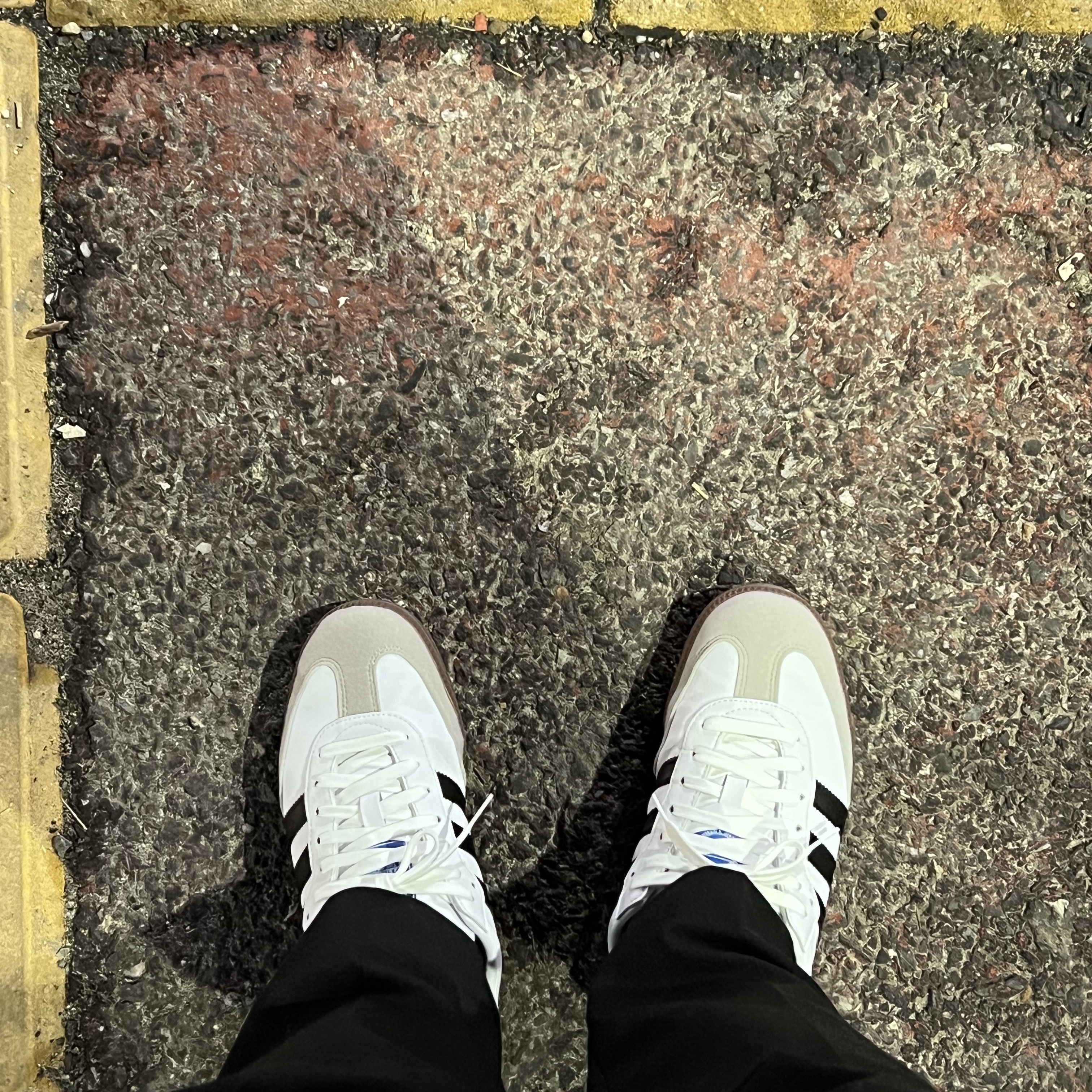 Adidas Samba Vegan White Black 착용 스타일