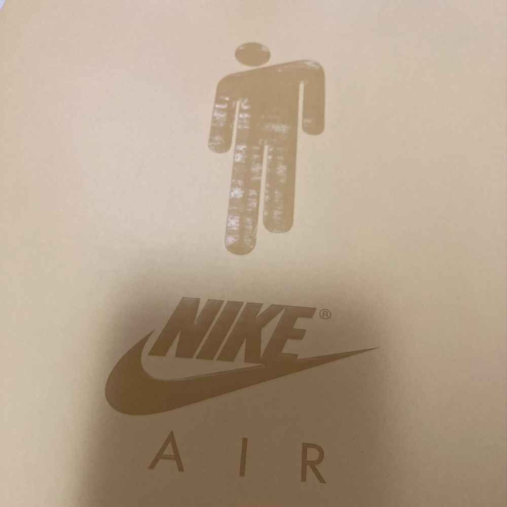 Nike x Billie Eilish Air Force 1 Low SP Triple White 착용 스타일 - 5