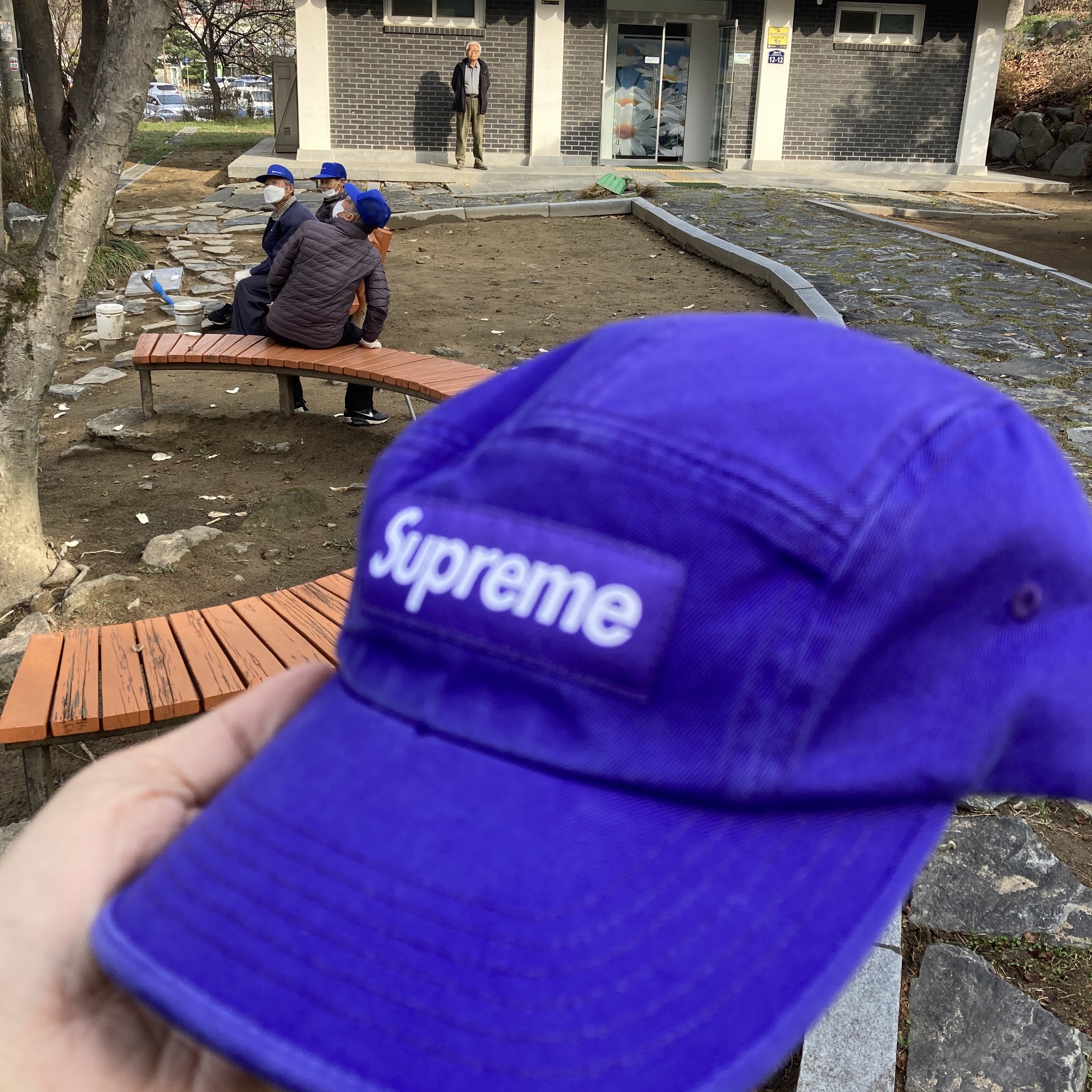Supreme Washed Chino Twill Camp Cap Purple - 23SS 착용 스타일