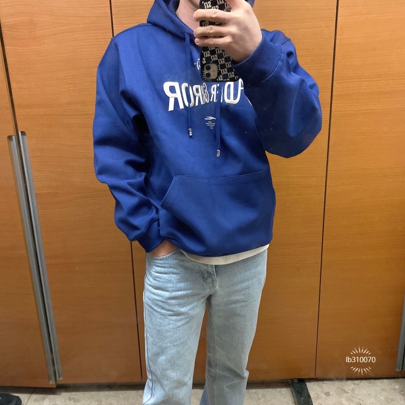 Ader Error Verif Logo Hoodie Navy 착용 스타일 - 2