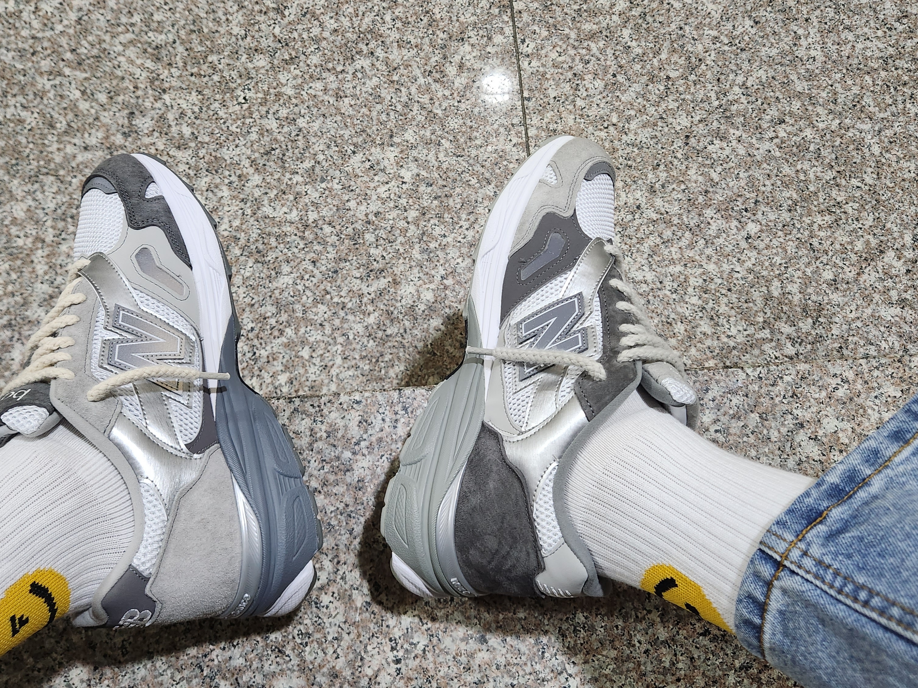 New Balance x Paperboy Paris x Beams 920 Made in UK Ice Boy 착용 스타일 - 4