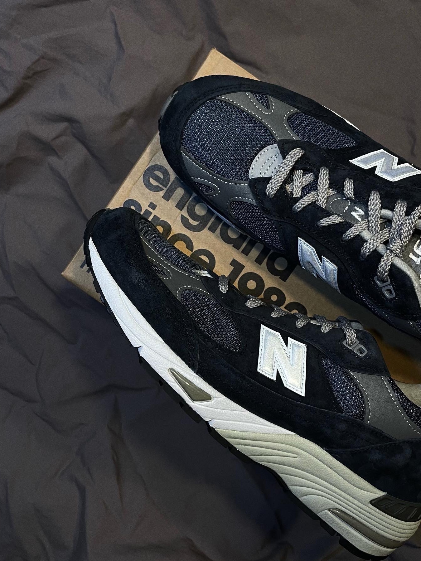 New Balance 991 Made in UK Navy 착용 스타일 - 2