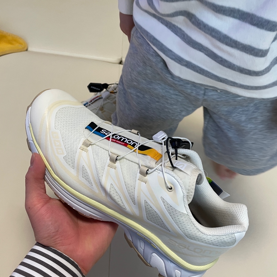 Salomon XT-6 ADV Vanila Ice 착용 스타일