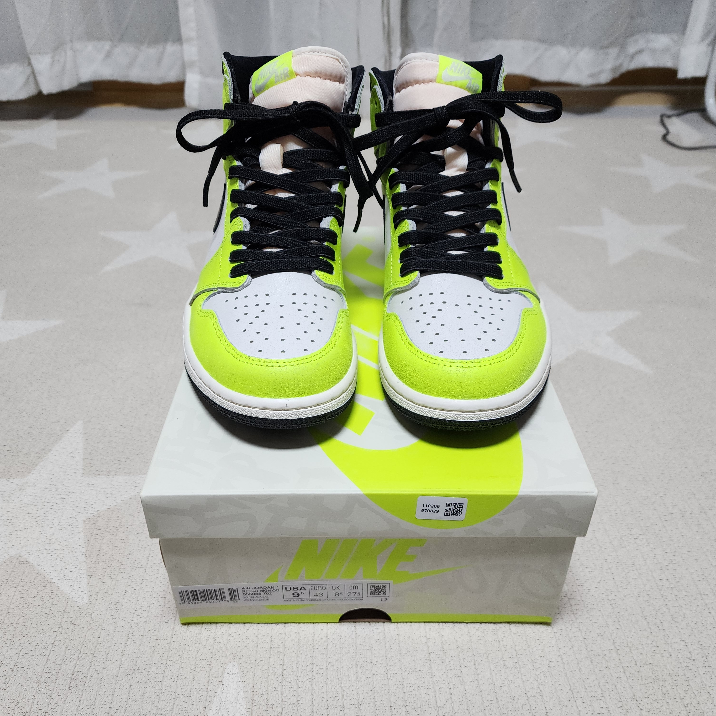 Jordan 1 Retro High OG Volt 착용 스타일 - 4