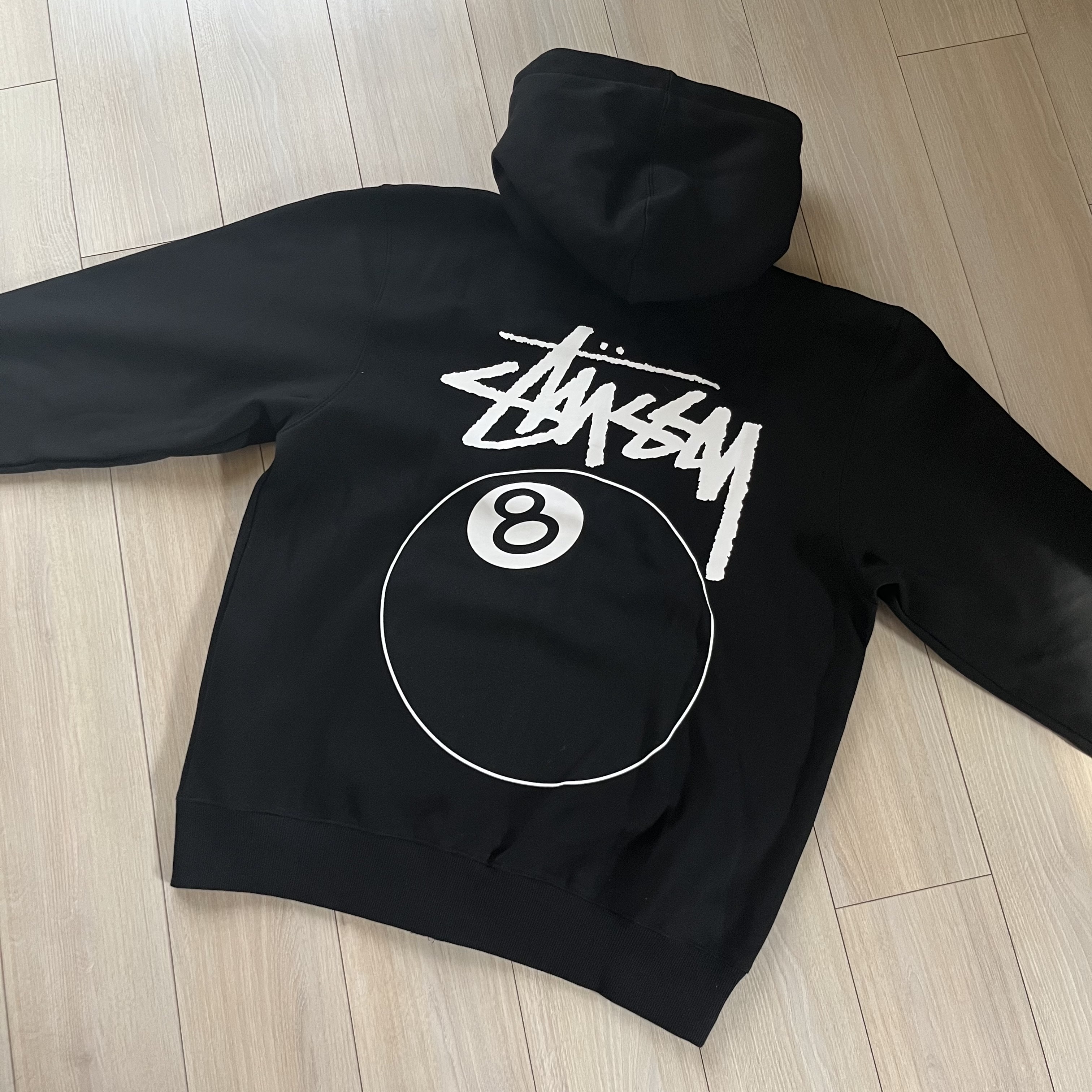 Stussy 8 Ball Zip Hoodie Black - 22FW 착용 스타일 - 1