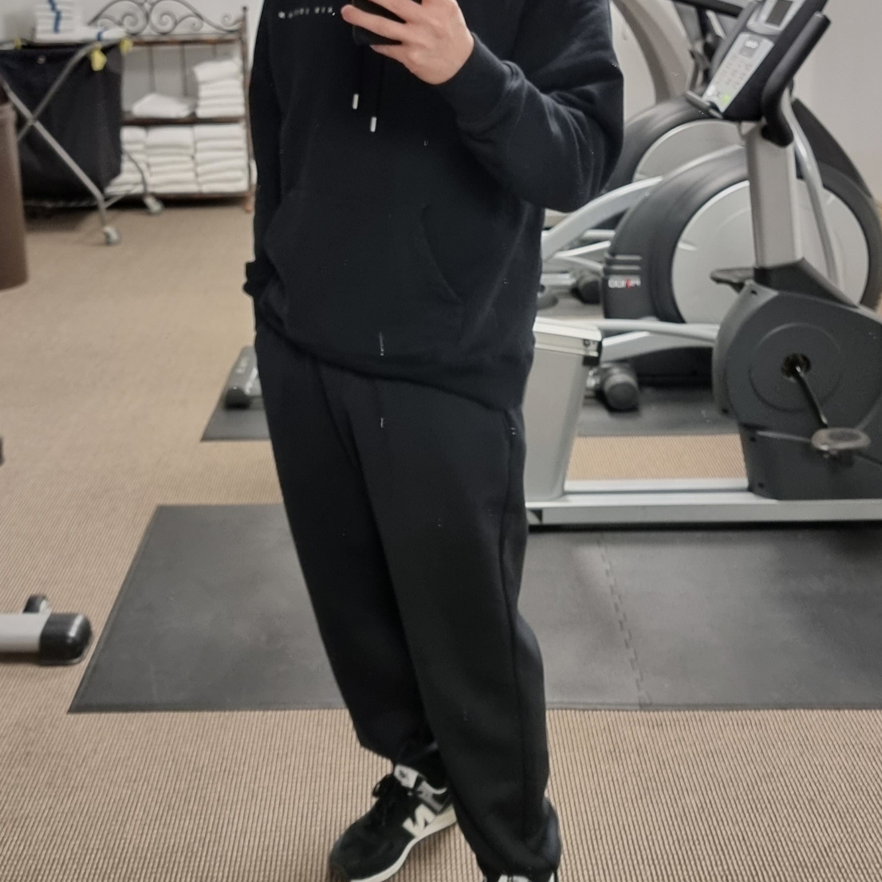Jordan x Union Fleece Hoodie Black - Asia, New Balance 574 Classics Reimagined Black 착용 스타일