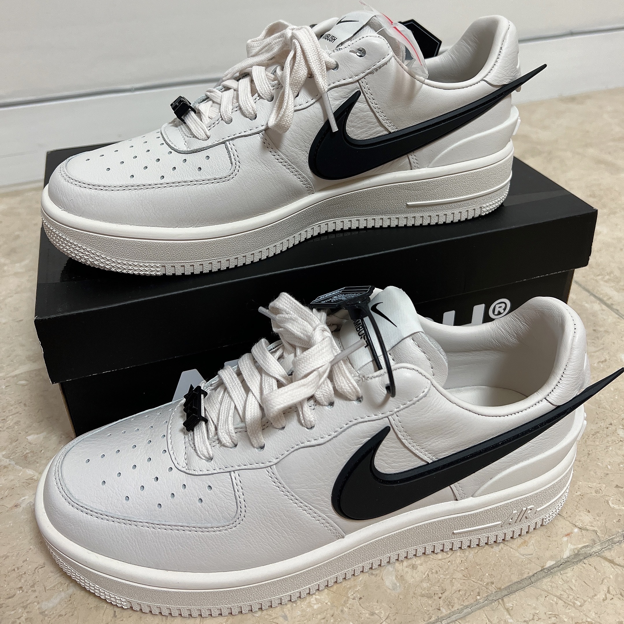 Nike x Ambush Air Force 1 Low SP Phantom 착용 스타일 - 3