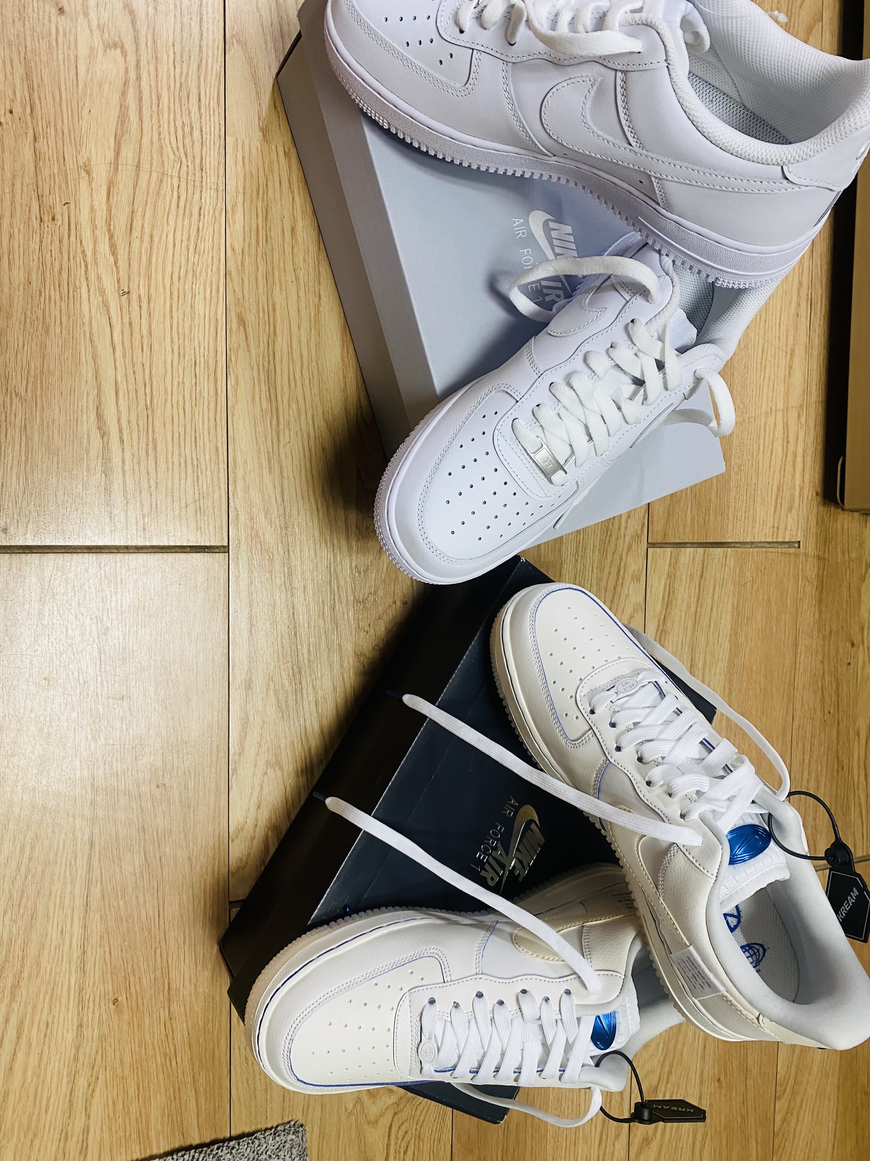 (W) Nike Air Force 1 '07 LX Game Royal Sail 착용 스타일