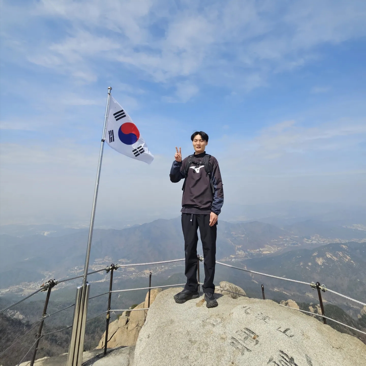 Nike ACG Mountain Fly Gore-Tex Black and Dark Grey, Nike ACG Sun farer Trail Pants Black - Asia 착용 스타일 - 2