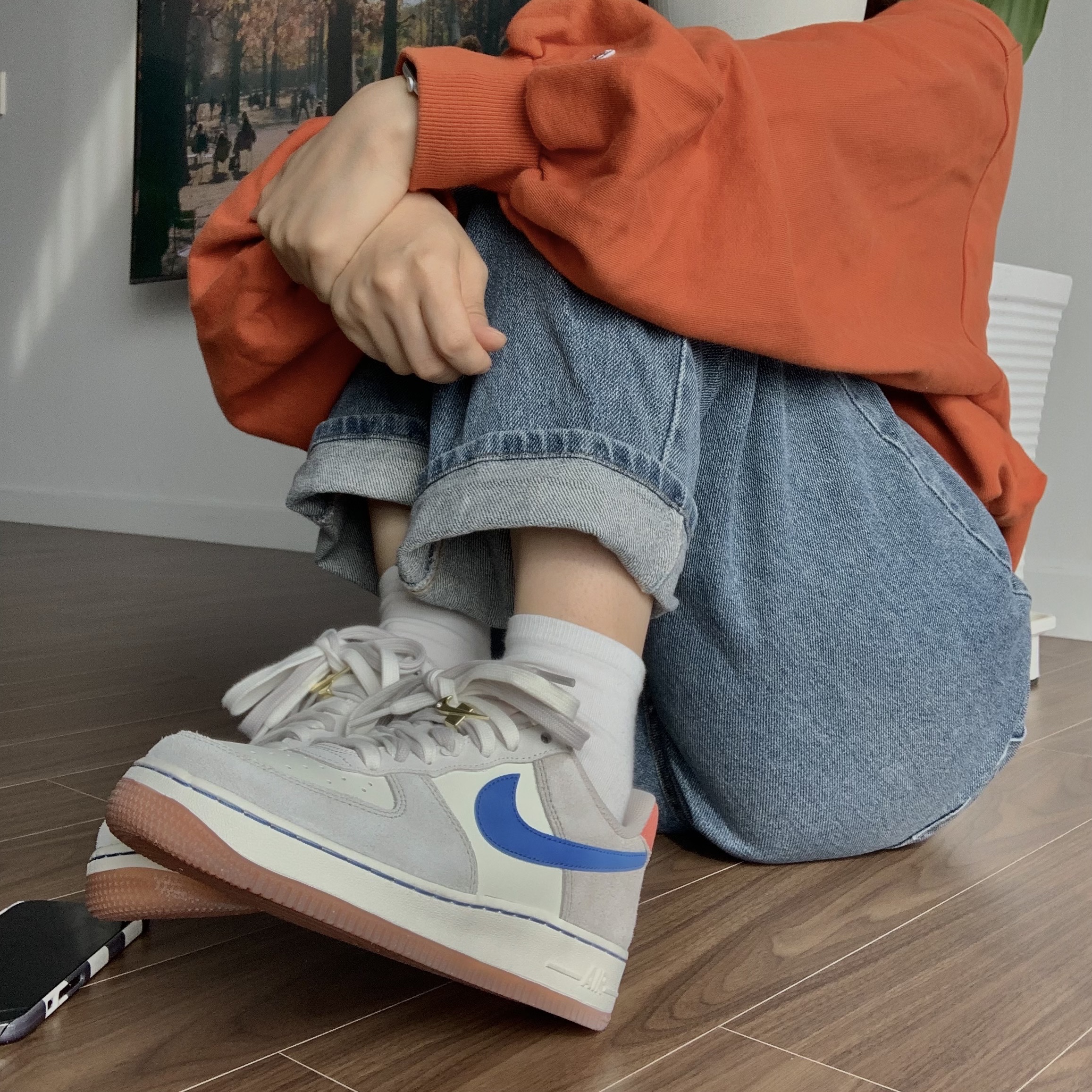 (W) Nike Air Force 1 '07 SE First Use Sail Green Noise 착용 스타일 - 1