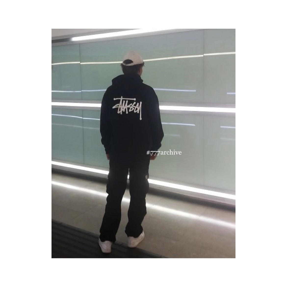 Stussy Basic Stussy Hoodie Black 2023 착용 스타일 - 1
