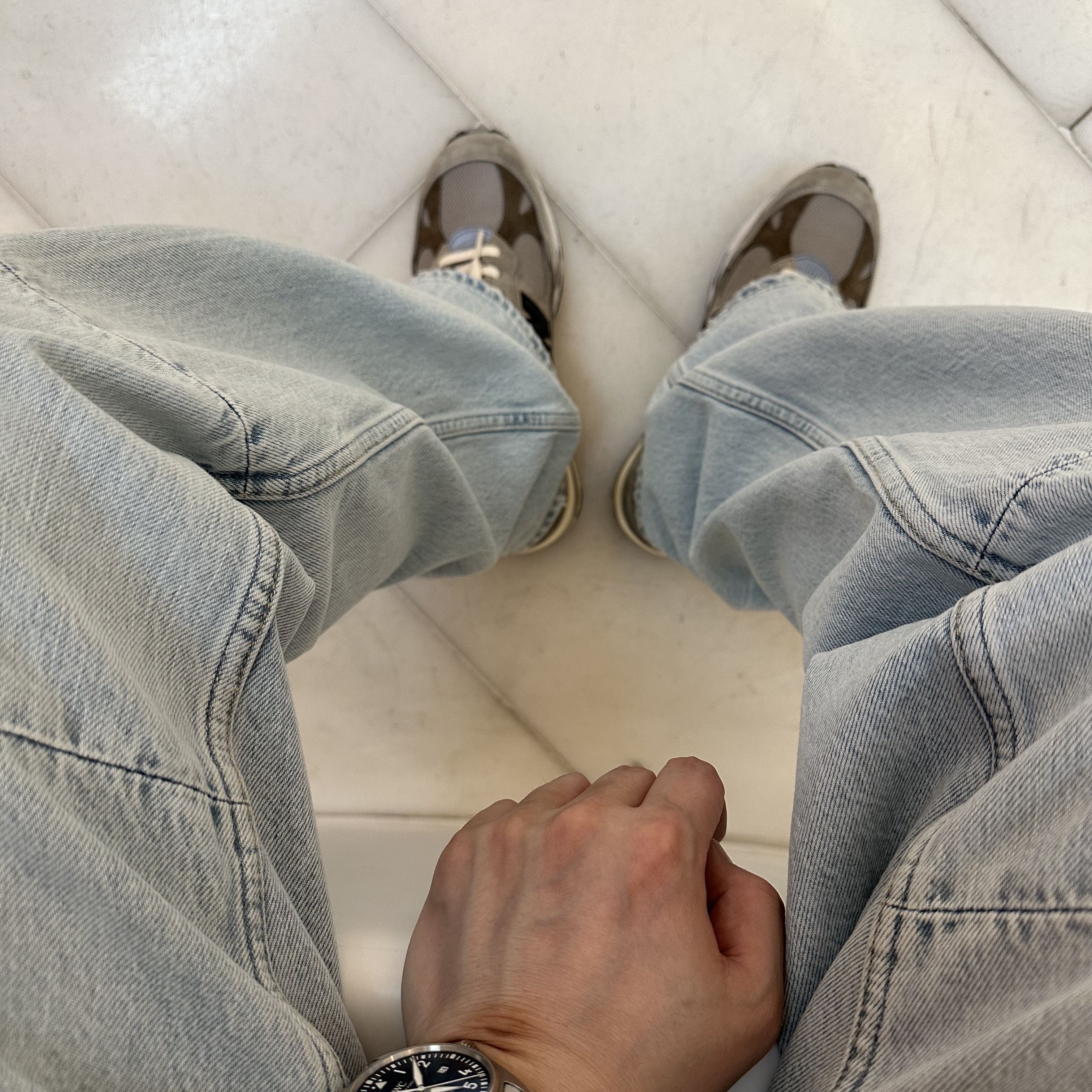 New Balance x JJJJound 991 Made in UK Grey, Our Legacy Extended Third Cut Superlight Wash 착용 스타일 - 1