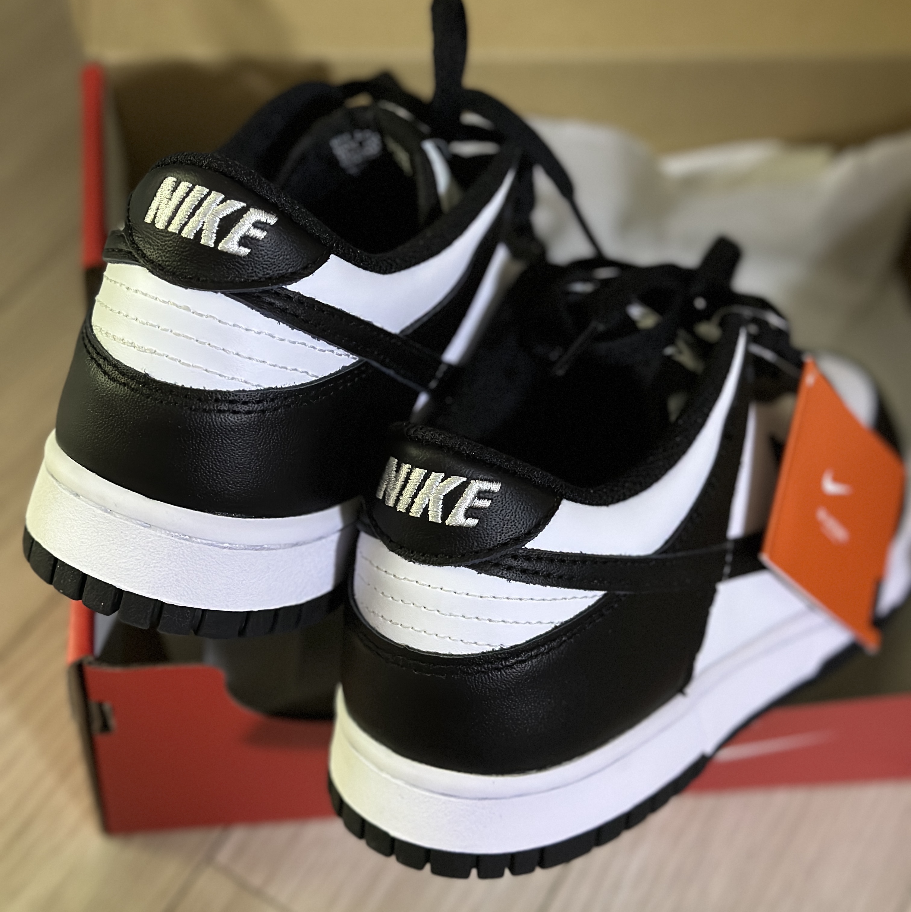 Nike Dunk Low Retro Black 착용 스타일