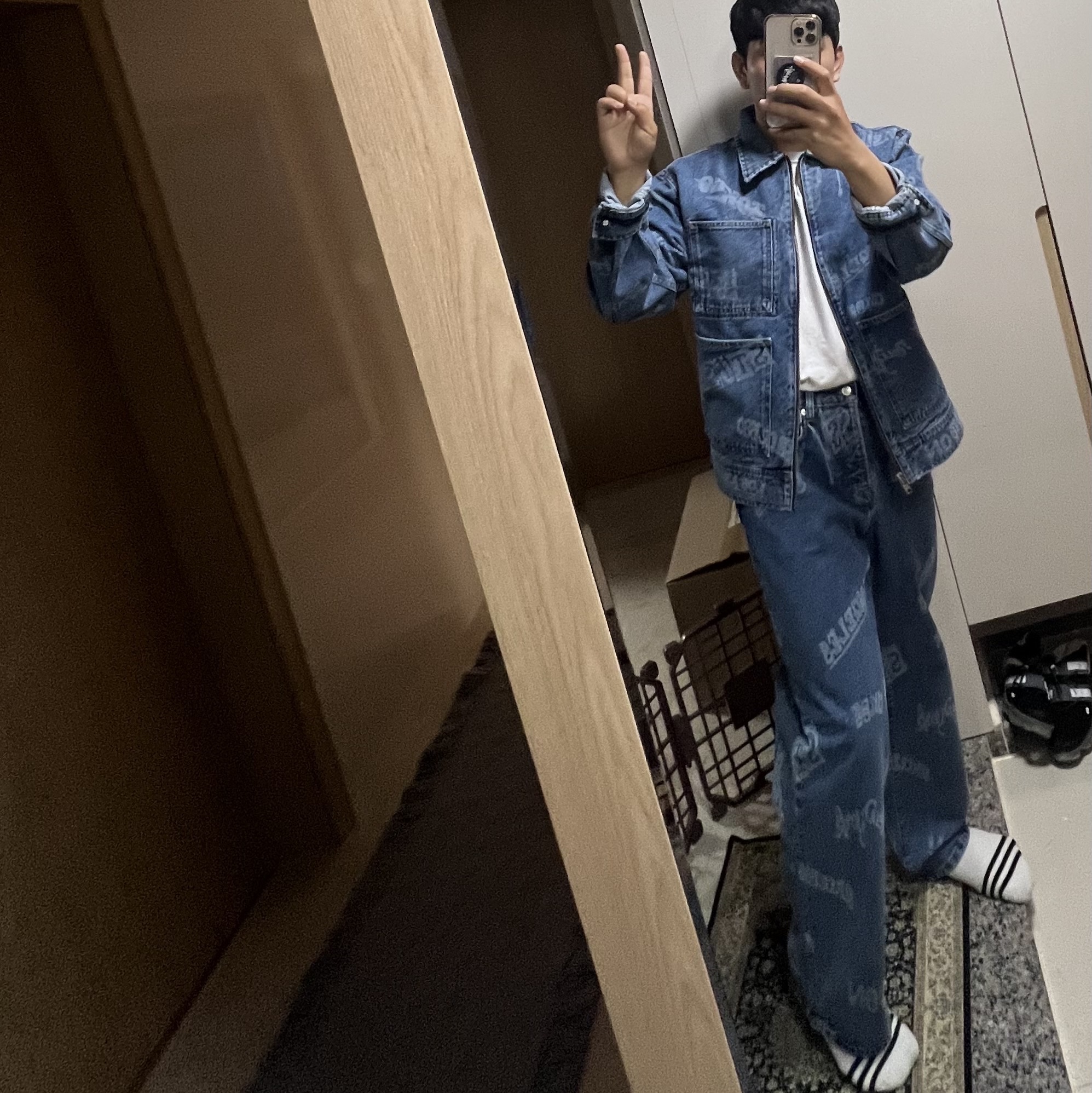 Stussy Worldwide Zip Work Jacket Stone Wash, Stussy Worldwide Big OL' Jeans Stone Wash 착용 스타일 - 3